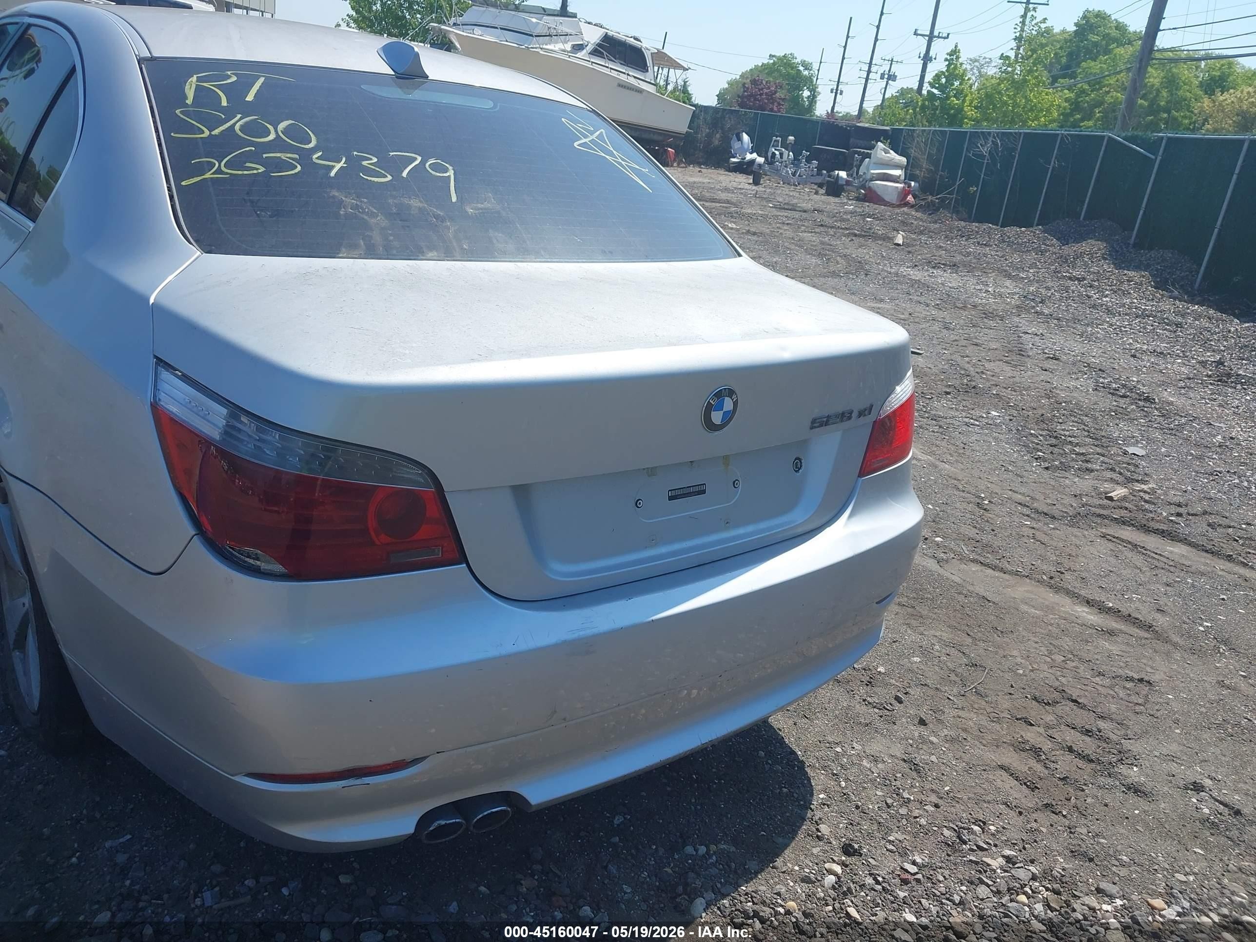 2008 Bmw 528xi   Silver vin: WBANV13528CZ56785