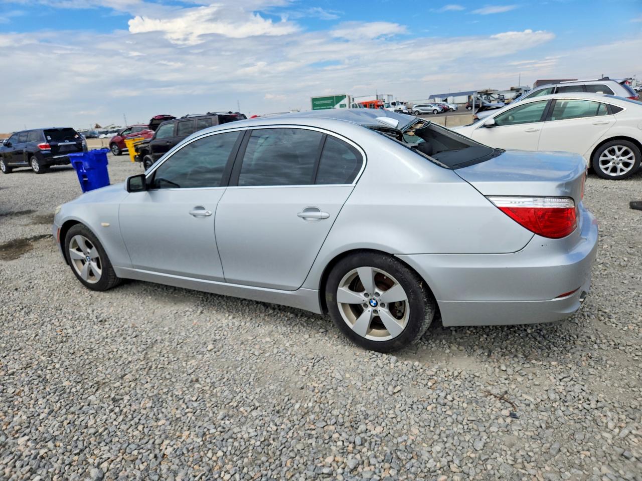 2008 Bmw 528 Xi Серебряный vin: WBANV13538CZ53703