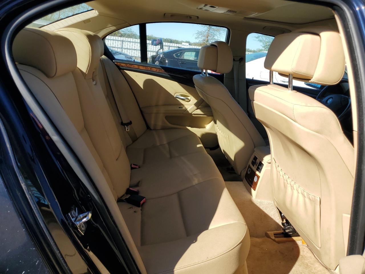 2009 Bmw 528 Xi Blue vin: WBANV13539C155574