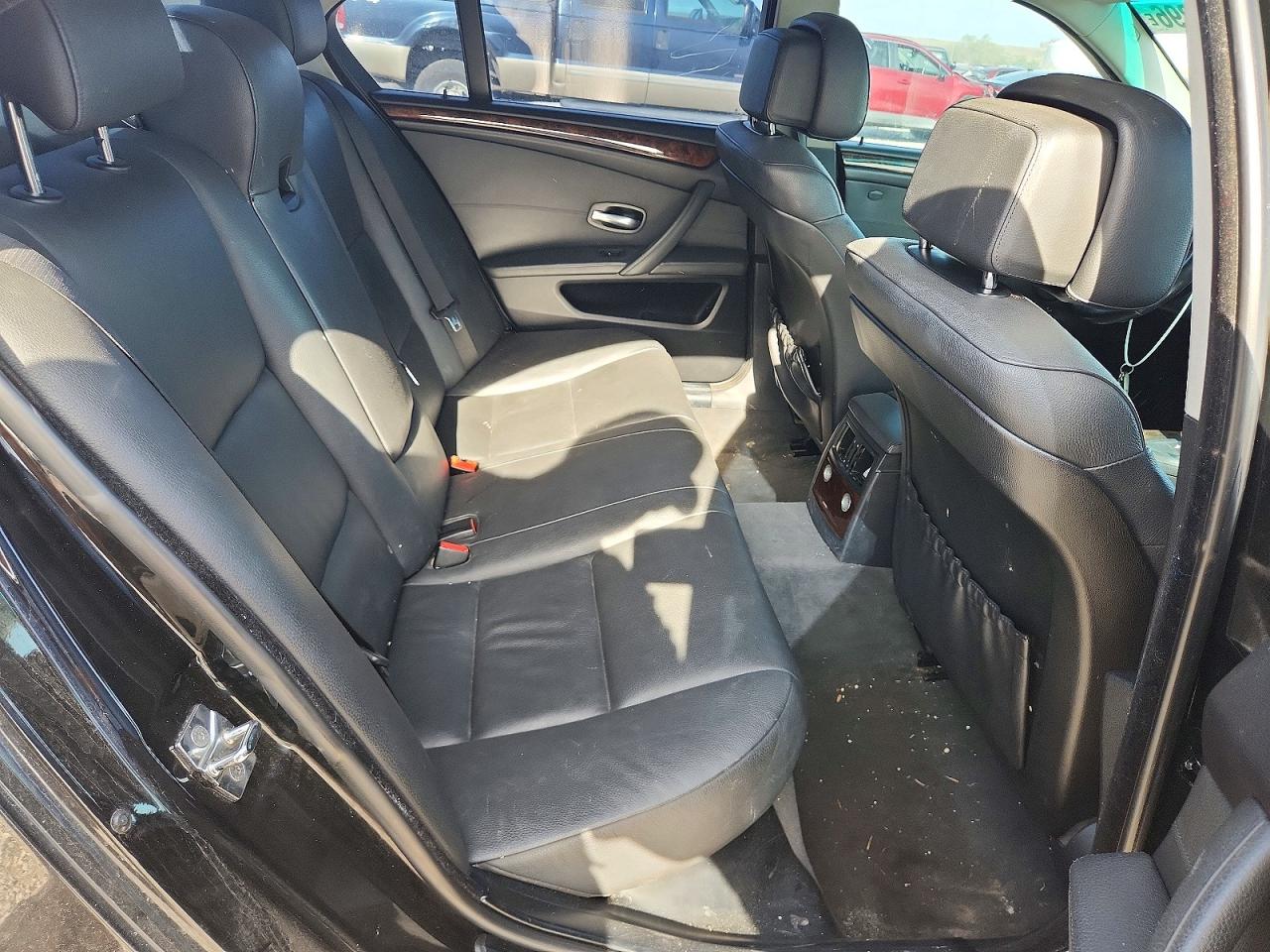 2008 Bmw 528 Xi Black vin: WBANV13548CZ60014