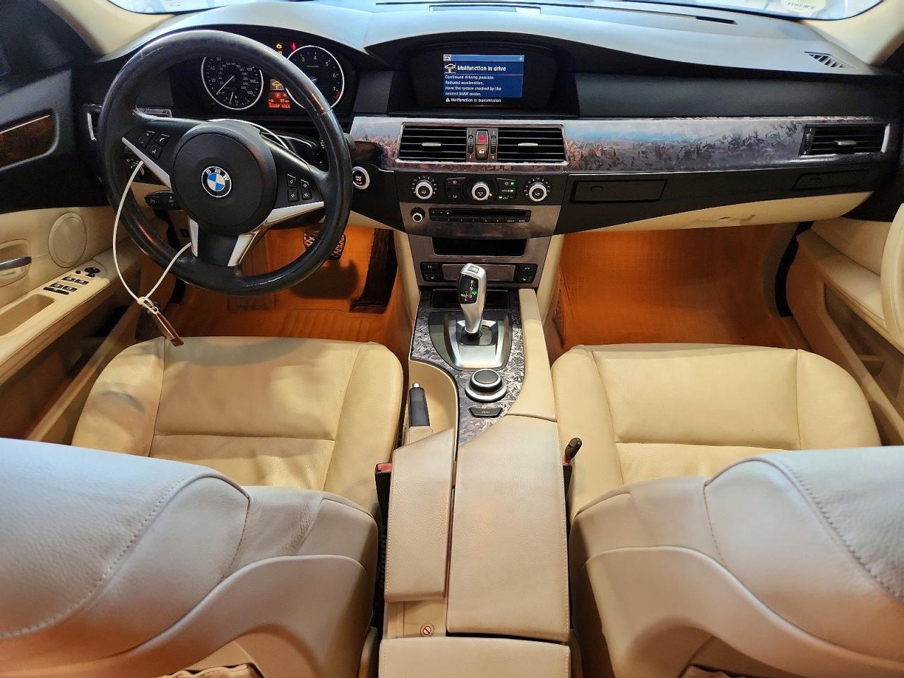 2008 Bmw 528 Xi Черный vin: WBANV13568BZ48159