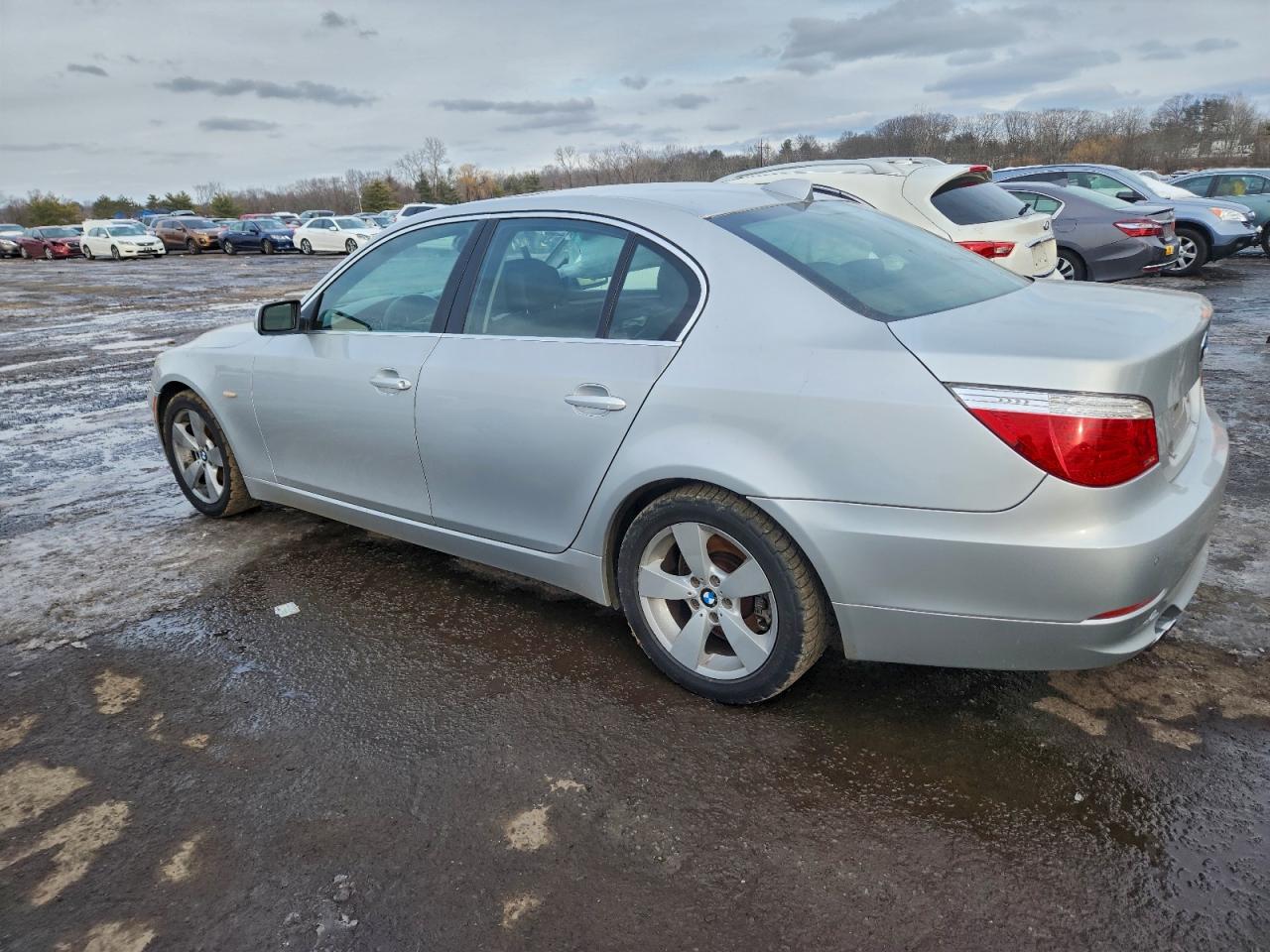 2008 Bmw 528 Xi Silver vin: WBANV13568CZ50584