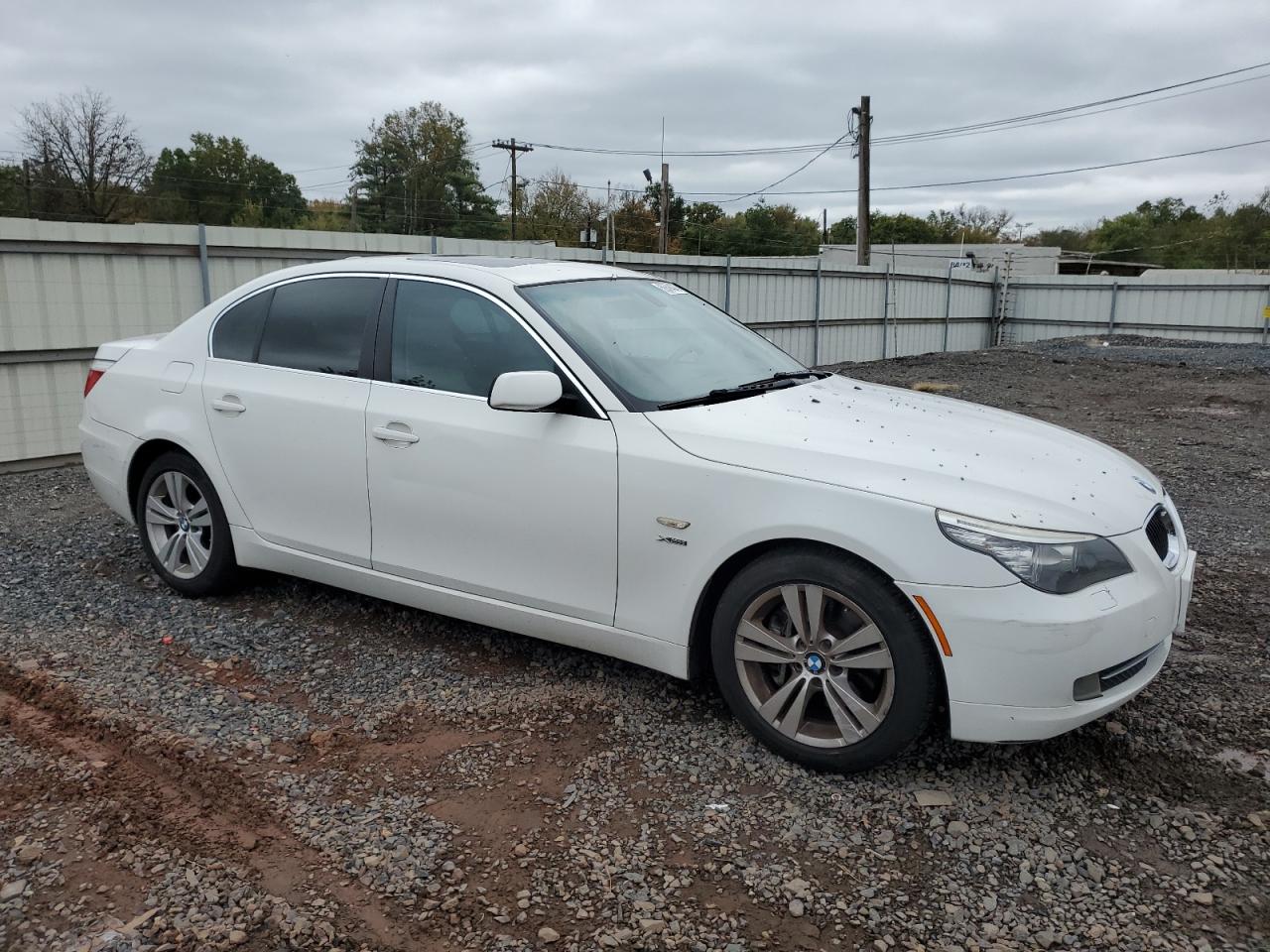 2009 Bmw 528 Xi White vin: WBANV13569C151518