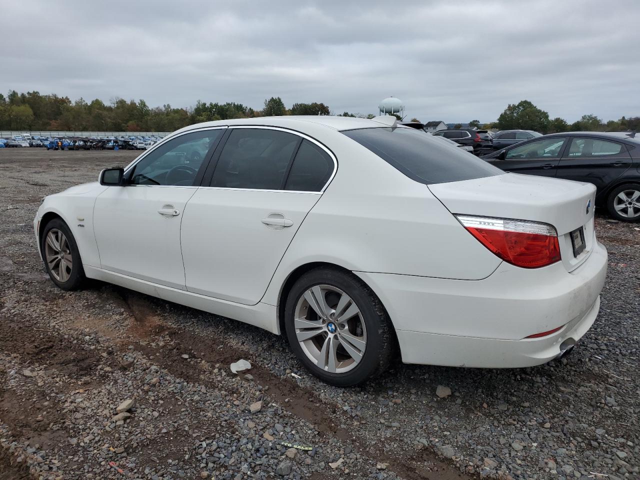 2009 Bmw 528 Xi White vin: WBANV13569C151518