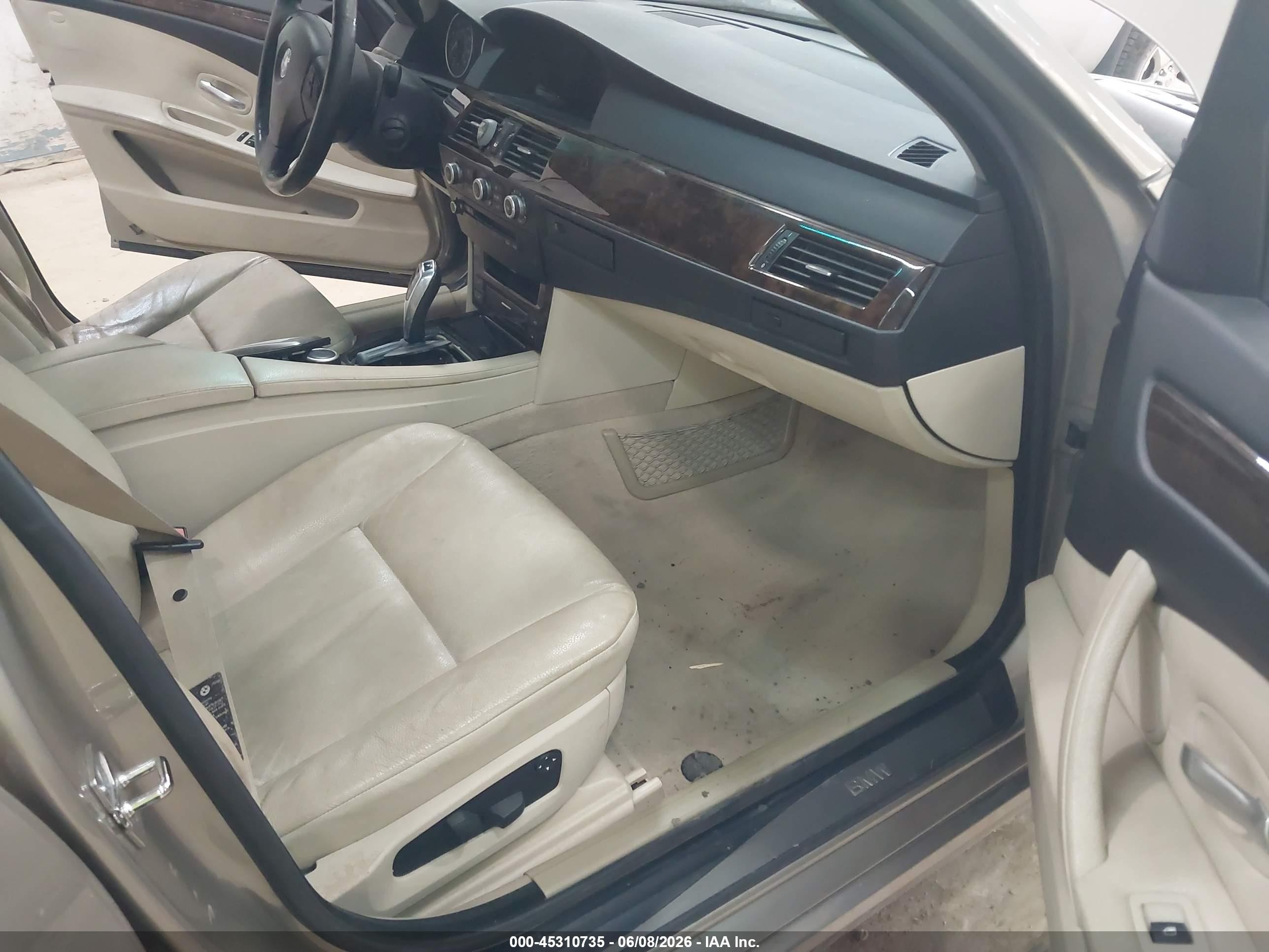 2008 Bmw 528xi Tan vin: WBANV13578CZ55504