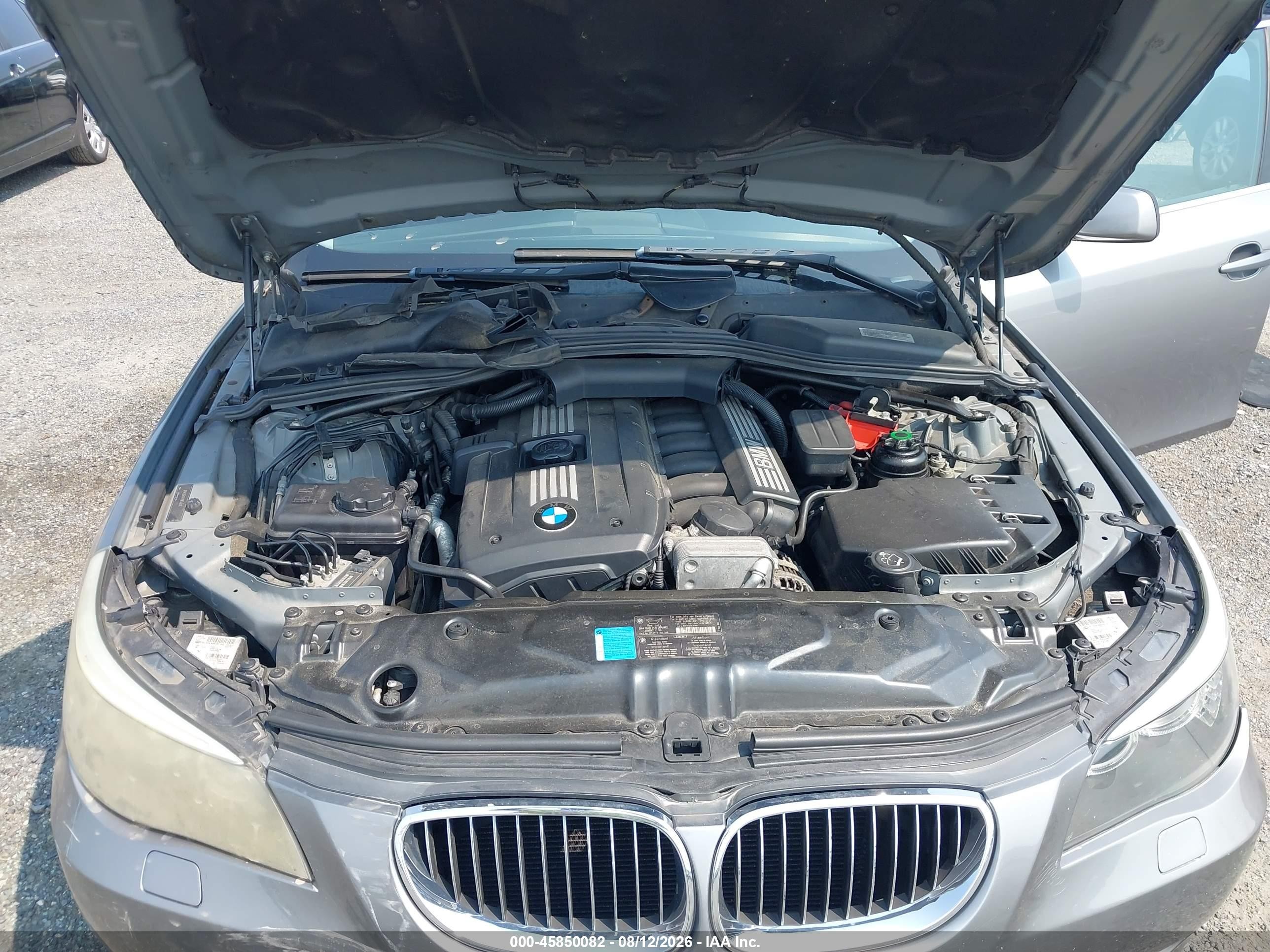 2008 Bmw 528xi   Gray vin: WBANV13588C150305