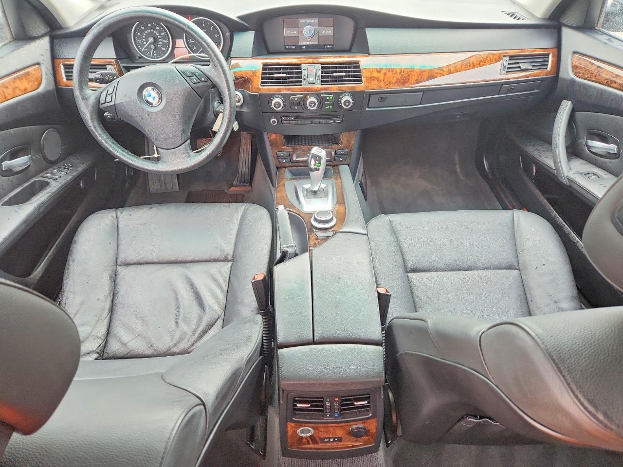 2008 Bmw 528 Xi Silver vin: WBANV13588CZ53566