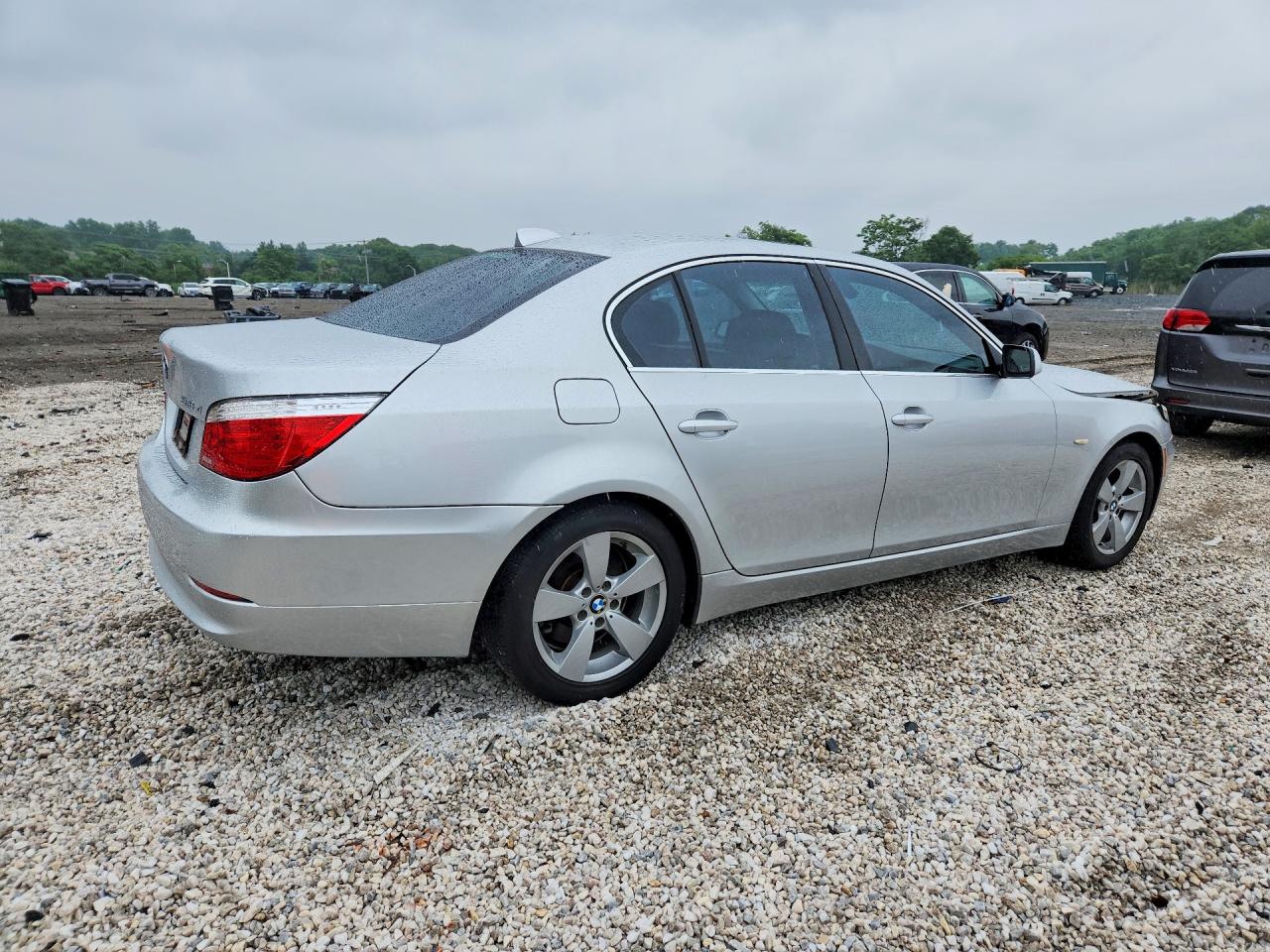 2008 Bmw 528 Xi Silver vin: WBANV13588CZ53566