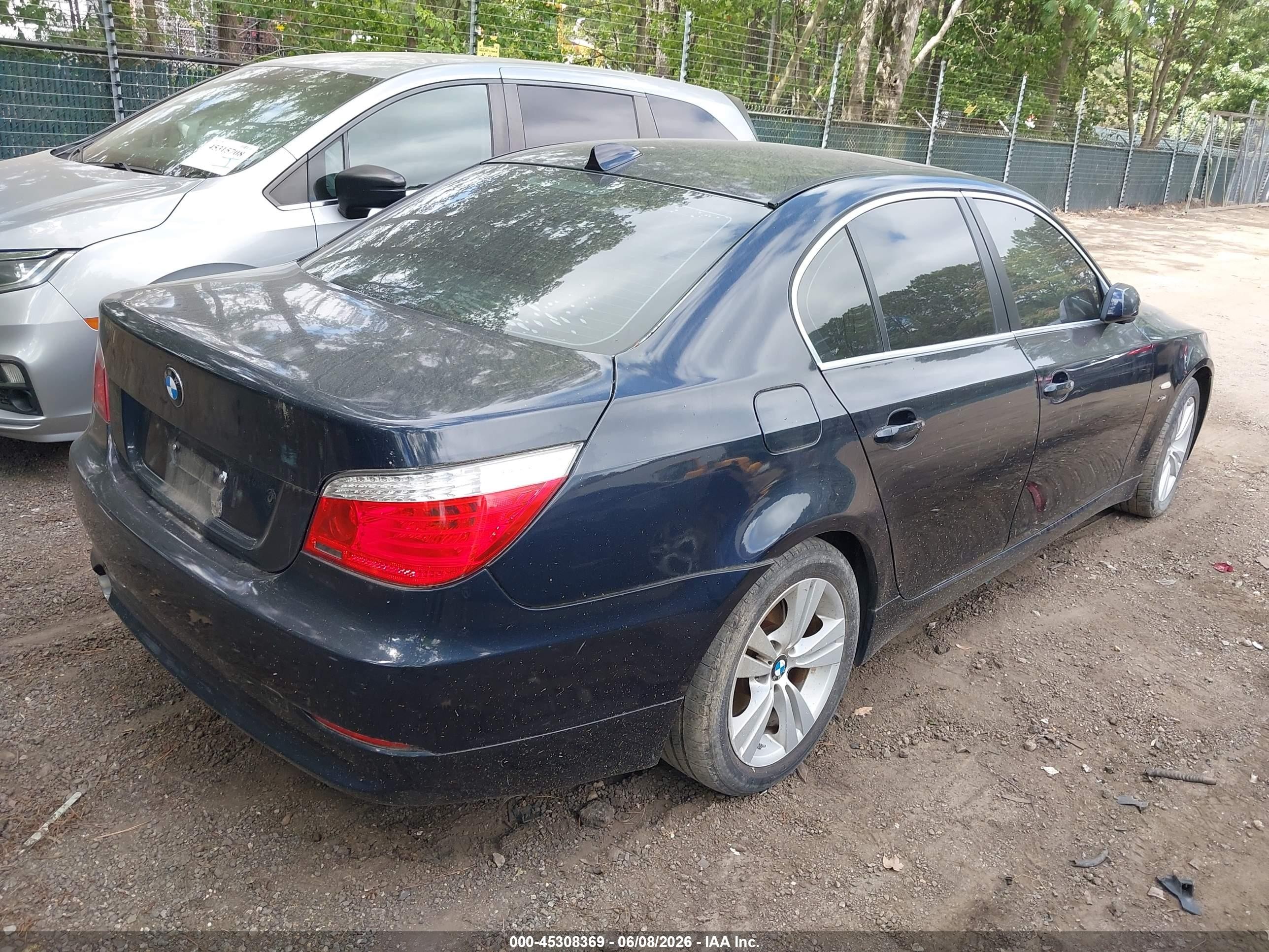 2009 Bmw 528i Xdrive Dark Blue vin: WBANV13589C151679
