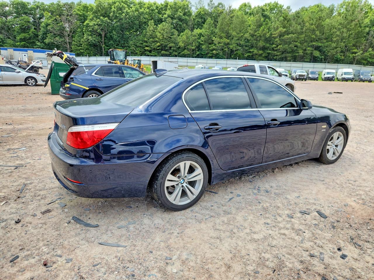 2010 Bmw 528 Xi Синий vin: WBANV1C50AC445470