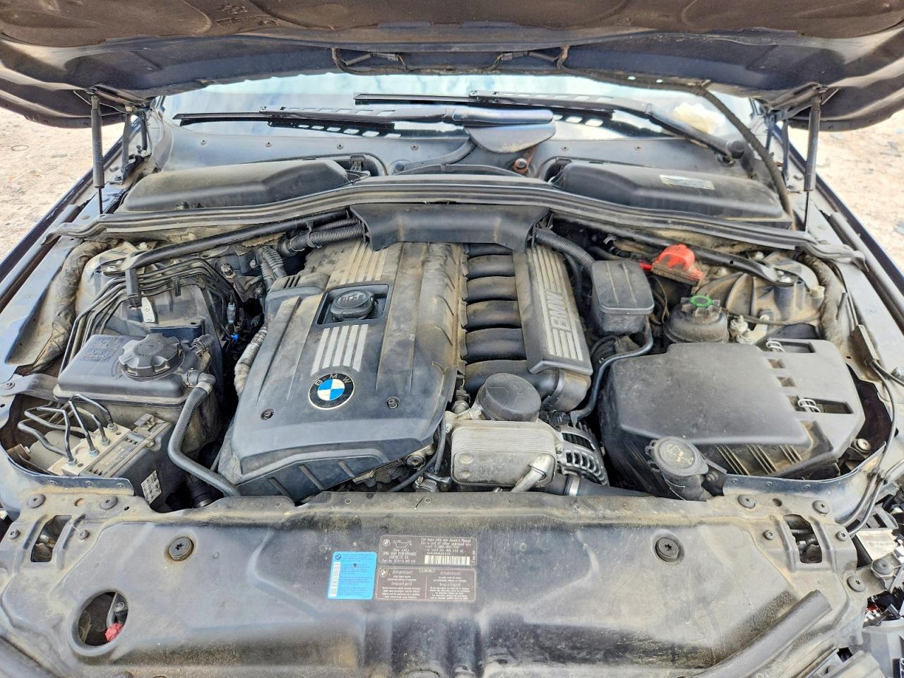2010 Bmw 528 Xi Синий vin: WBANV1C50AC445470