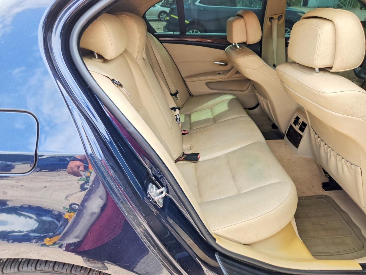2010 Bmw 528 Xi Синий vin: WBANV1C50AC445470