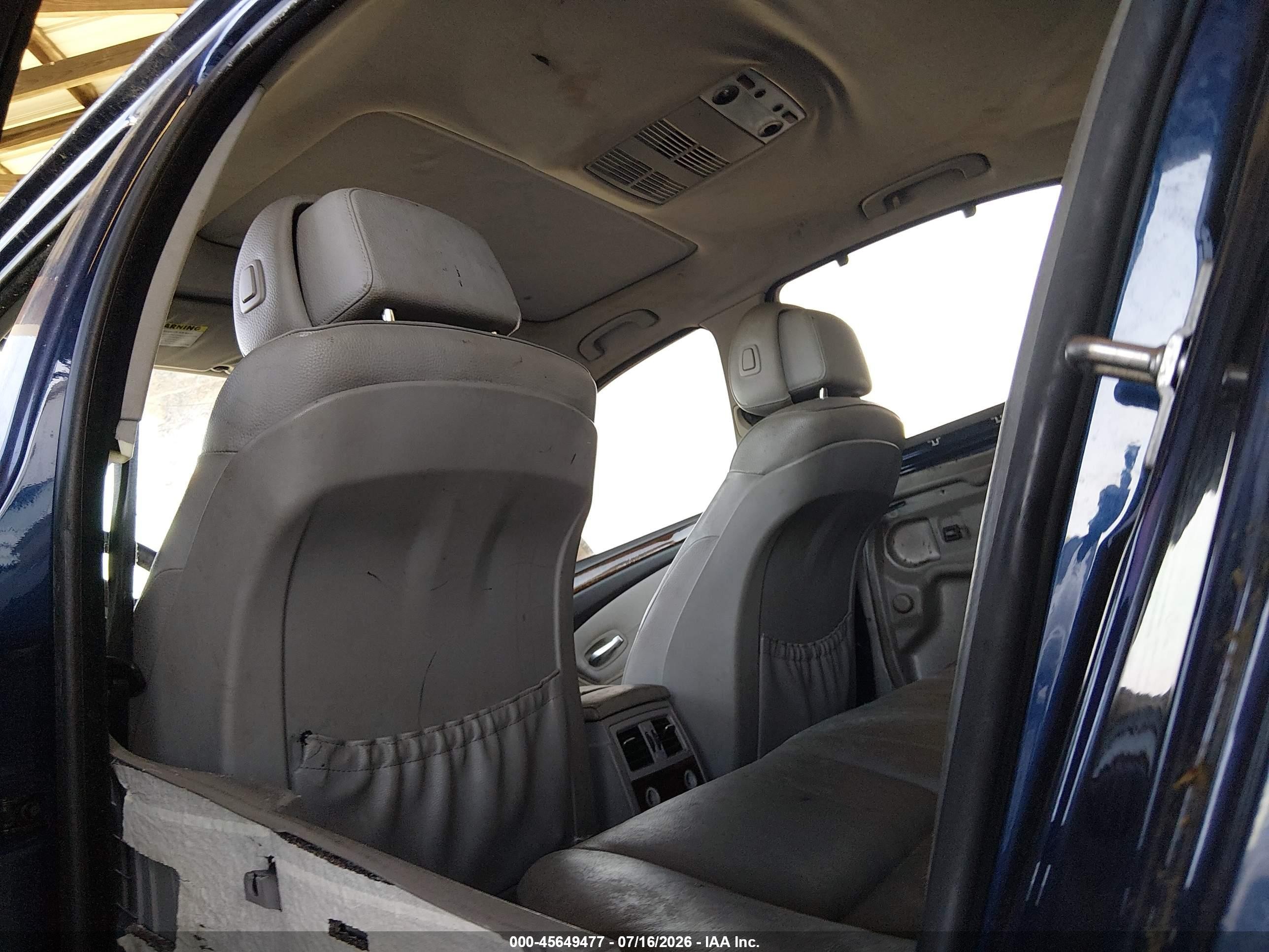 2010 Bmw 528i Xdrive Blue vin: WBANV1C53AC443499