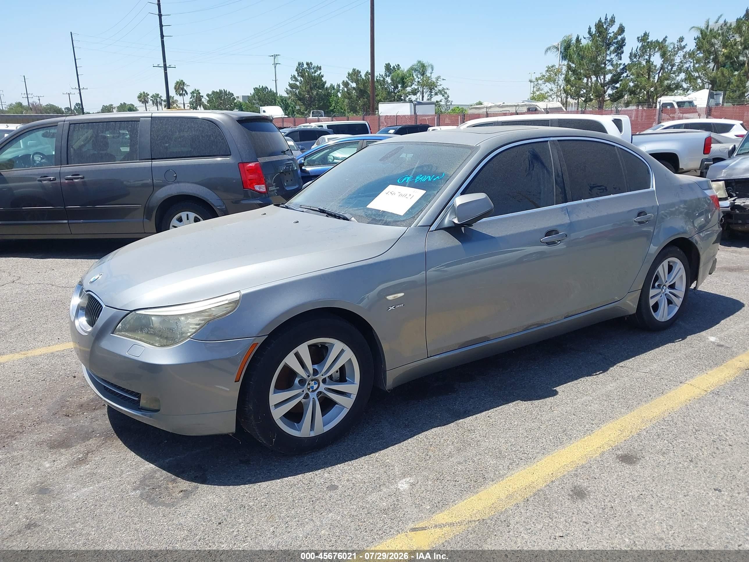 2010 Bmw 528i Xdrive Gray vin: WBANV1C53AC443891