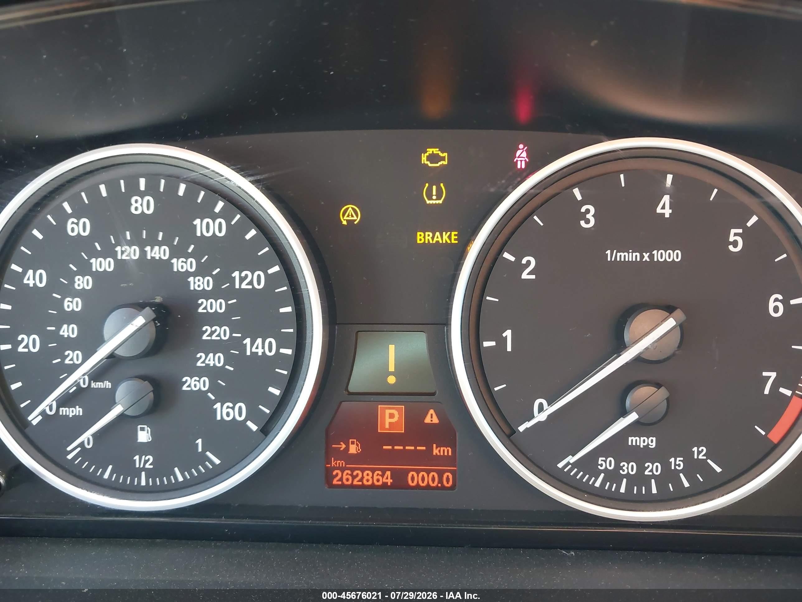 2010 Bmw 528i Xdrive Gray vin: WBANV1C53AC443891