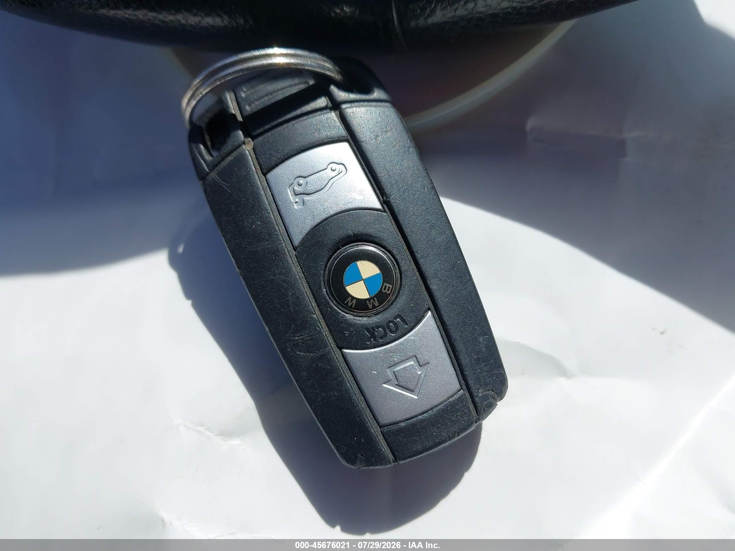 2010 Bmw 528i Xdrive Gray vin: WBANV1C53AC443891