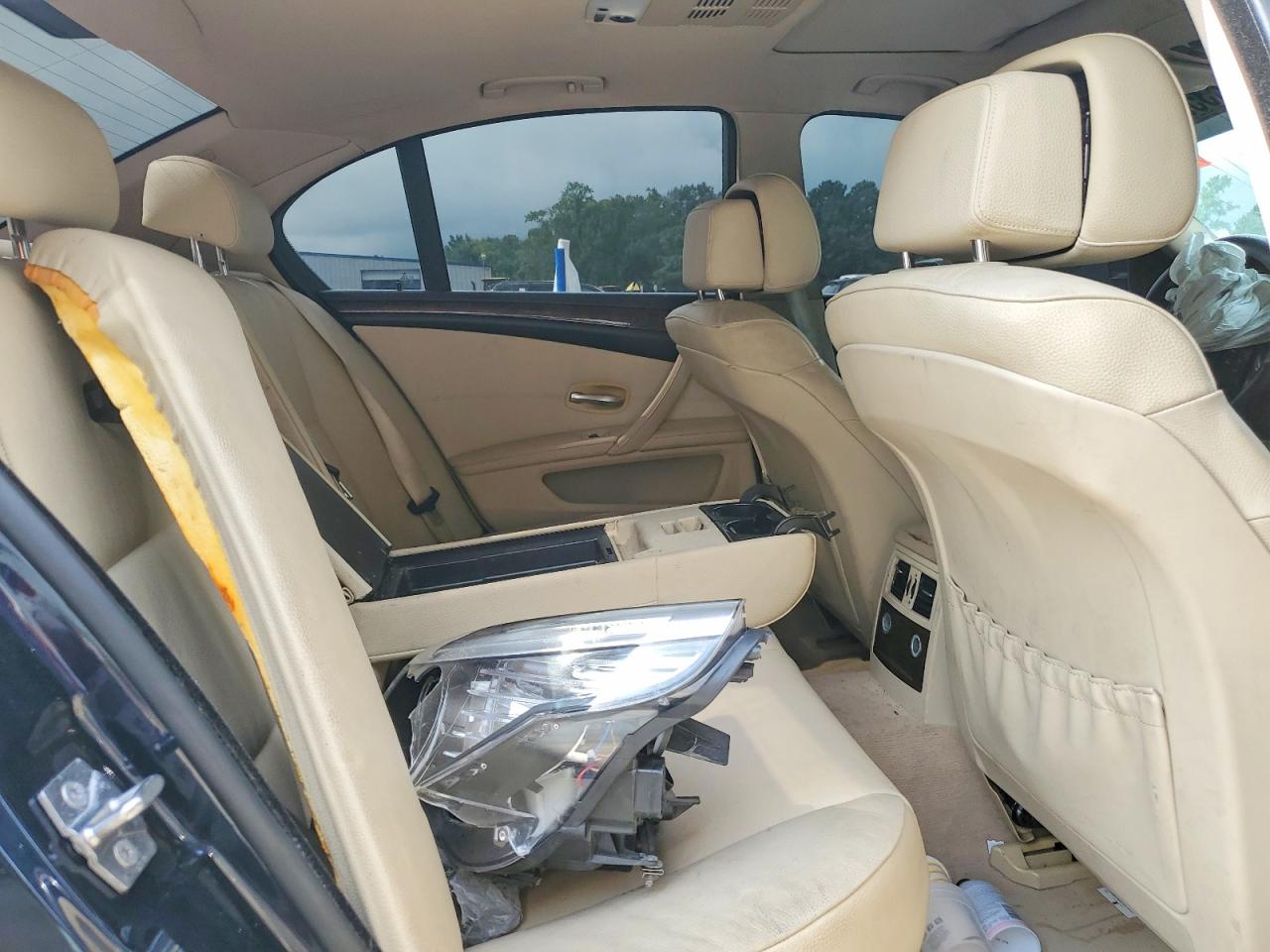 2010 Bmw 528 Xi Charcoal vin: WBANV1C55AC158030