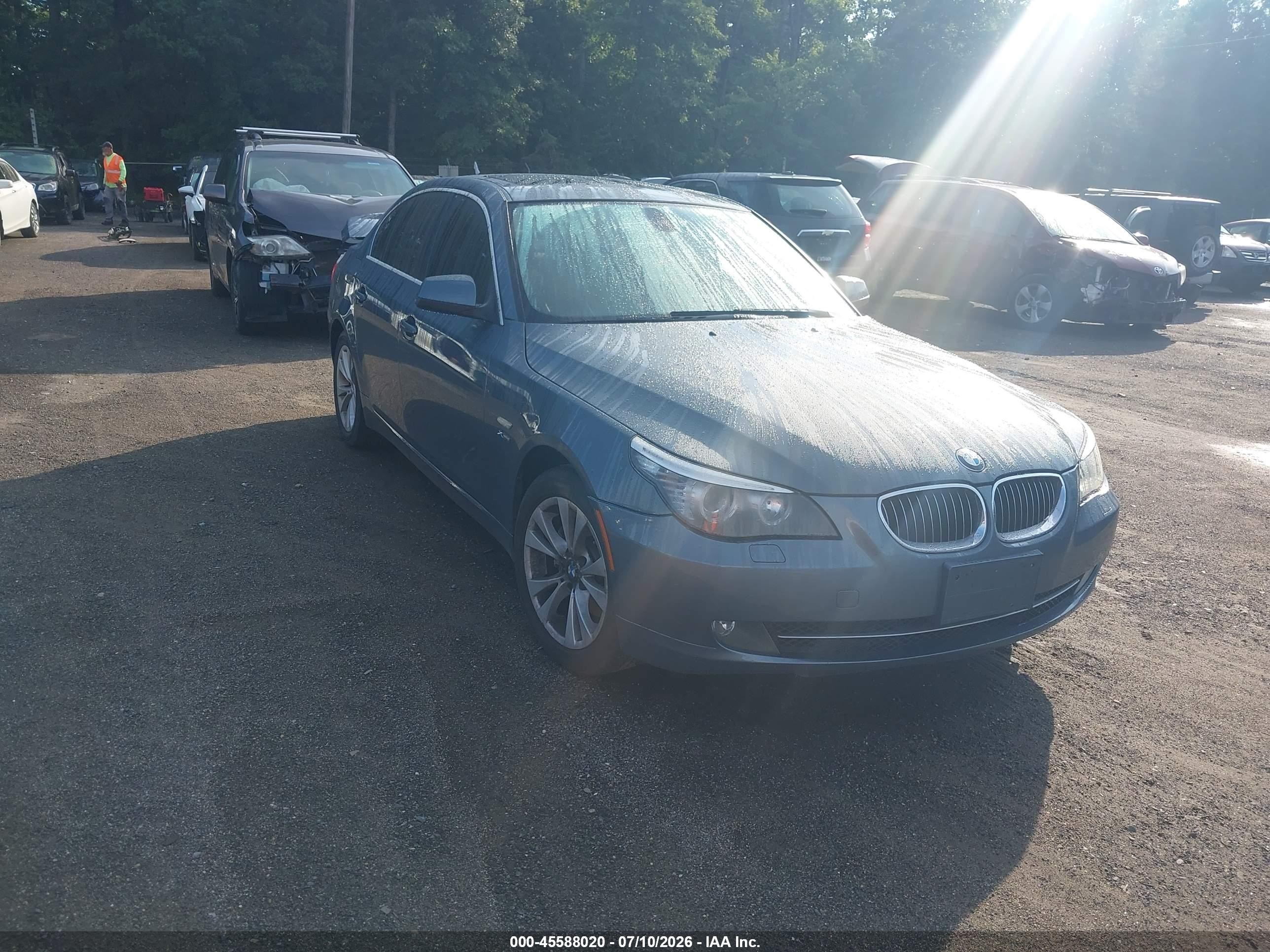 2010 Bmw 528i Xdrive Blue vin: WBANV1C56AC159736