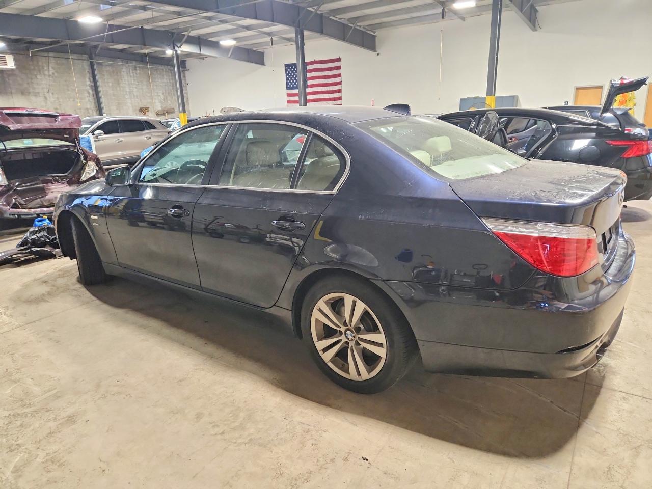 2010 Bmw 528 Xi Black vin: WBANV1C58AC389357