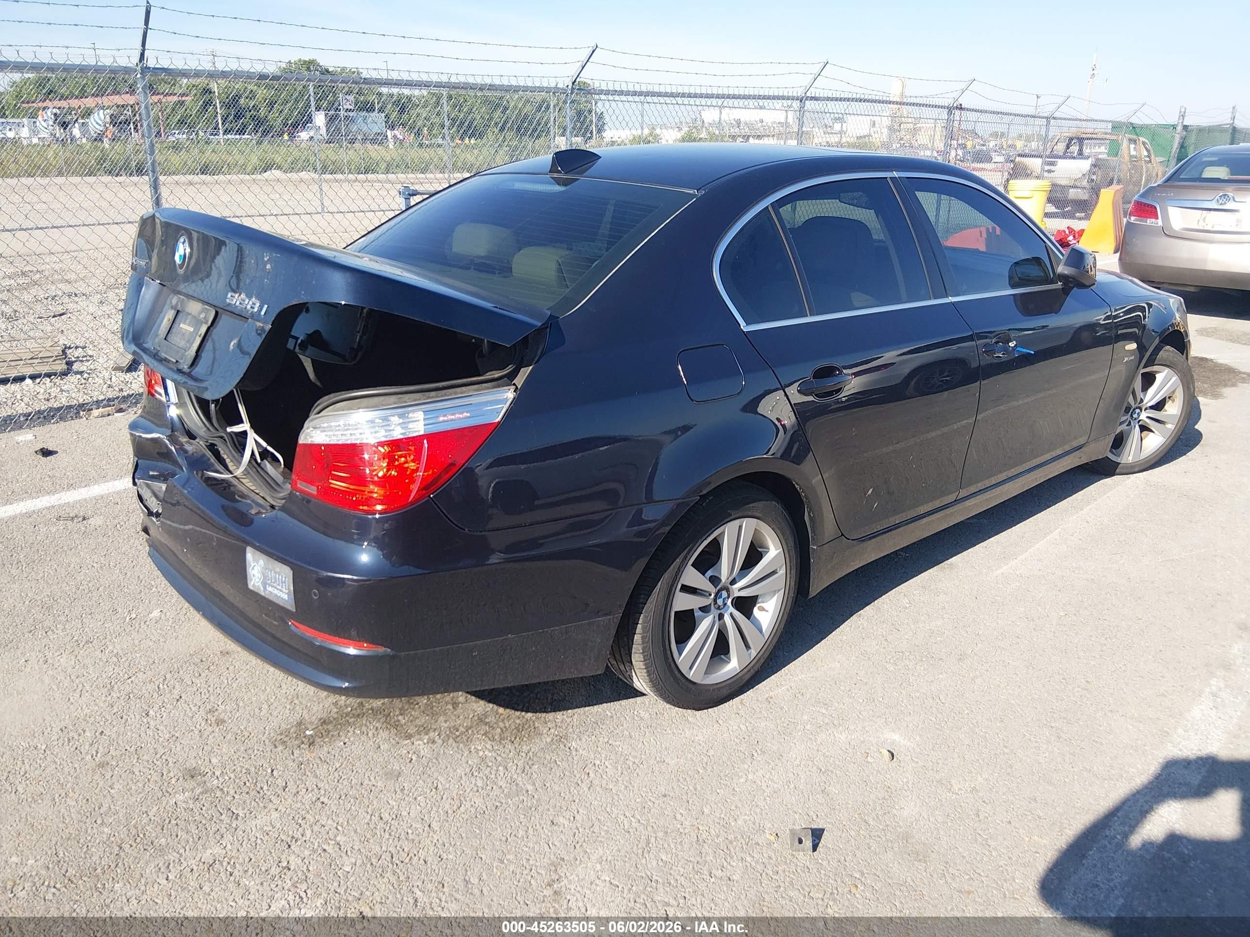2010 Bmw 528i Xdrive Black vin: WBANV1C58AC442803