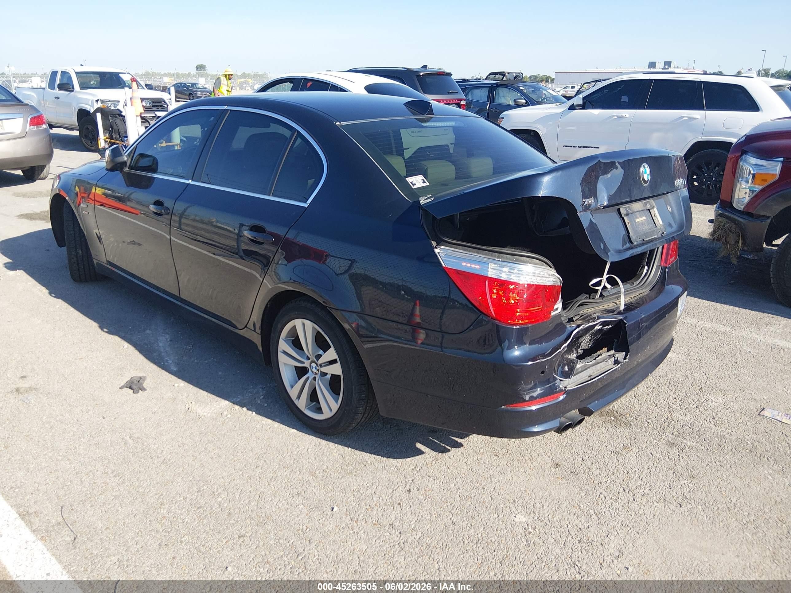 2010 Bmw 528i Xdrive Black vin: WBANV1C58AC442803