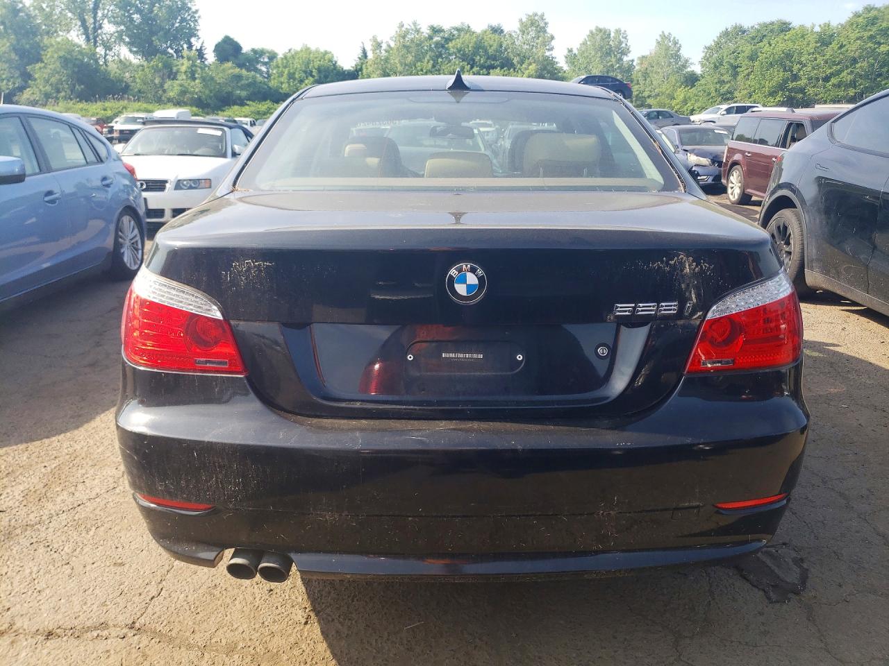 2010 Bmw 528 Xi Black vin: WBANV1C58AC445121