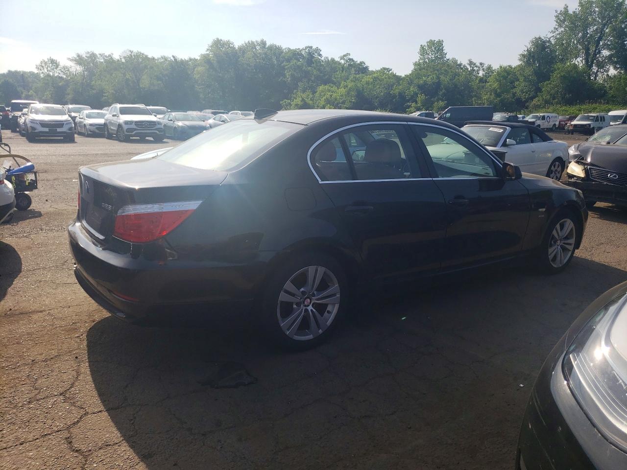 2010 Bmw 528 Xi Black vin: WBANV1C58AC445121