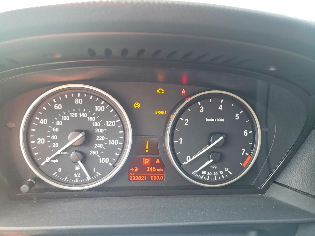 2010 Bmw 528 Xi Black vin: WBANV1C58AC445121