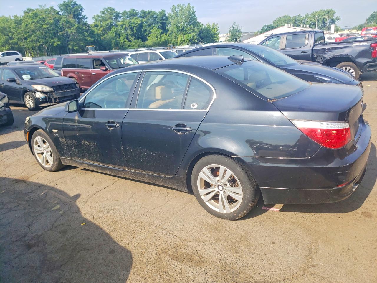 2010 Bmw 528 Xi Black vin: WBANV1C58AC445121