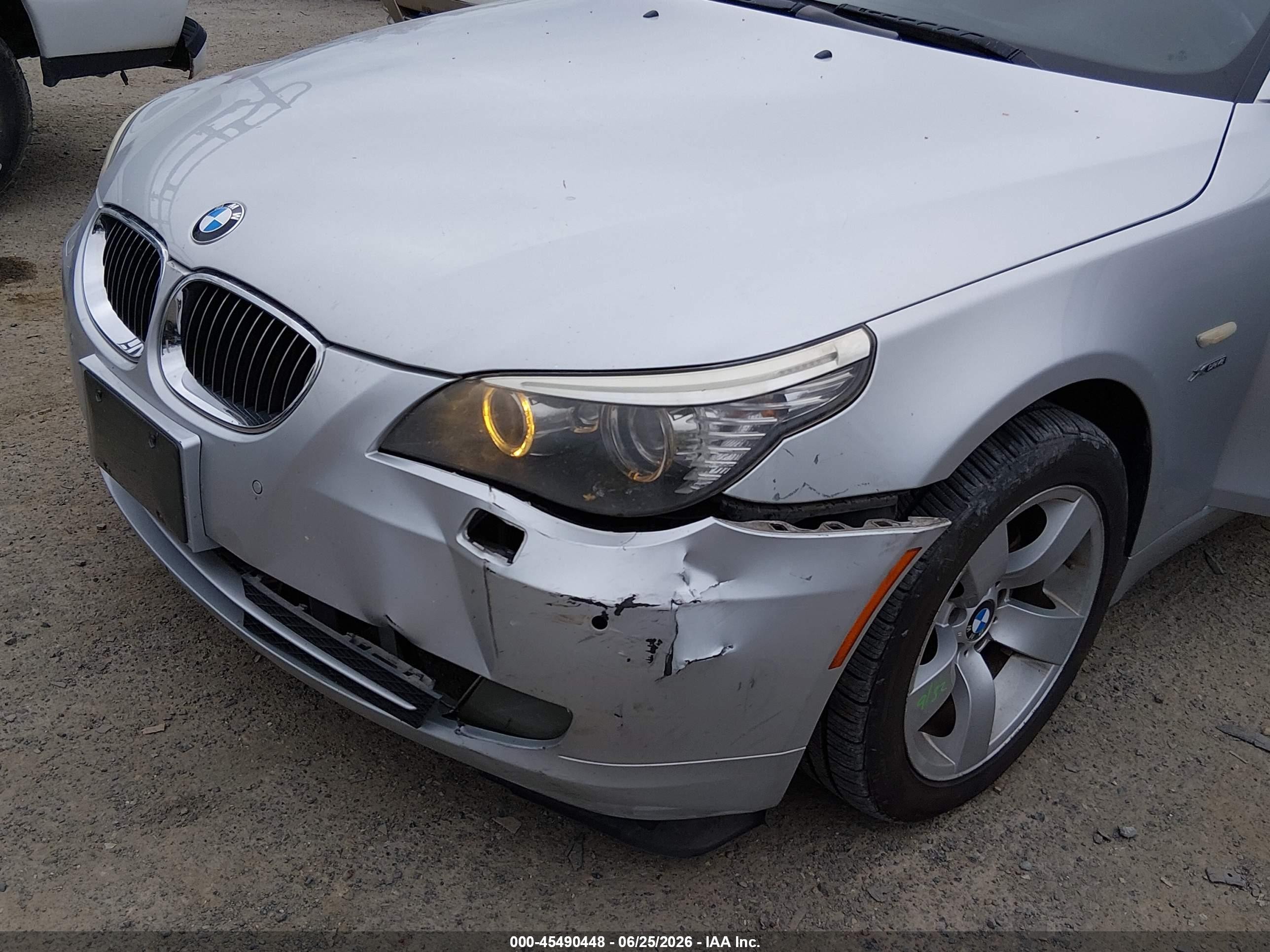 2010 Bmw 528i Xdrive Silver vin: WBANV1C59AC443555