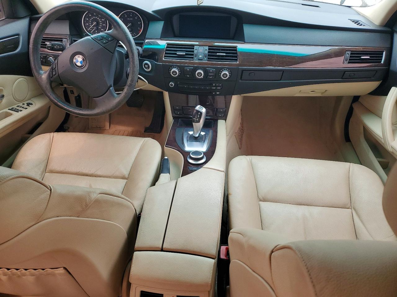 2008 Bmw 535 Xi Burgundy vin: WBANV93558CZ67911