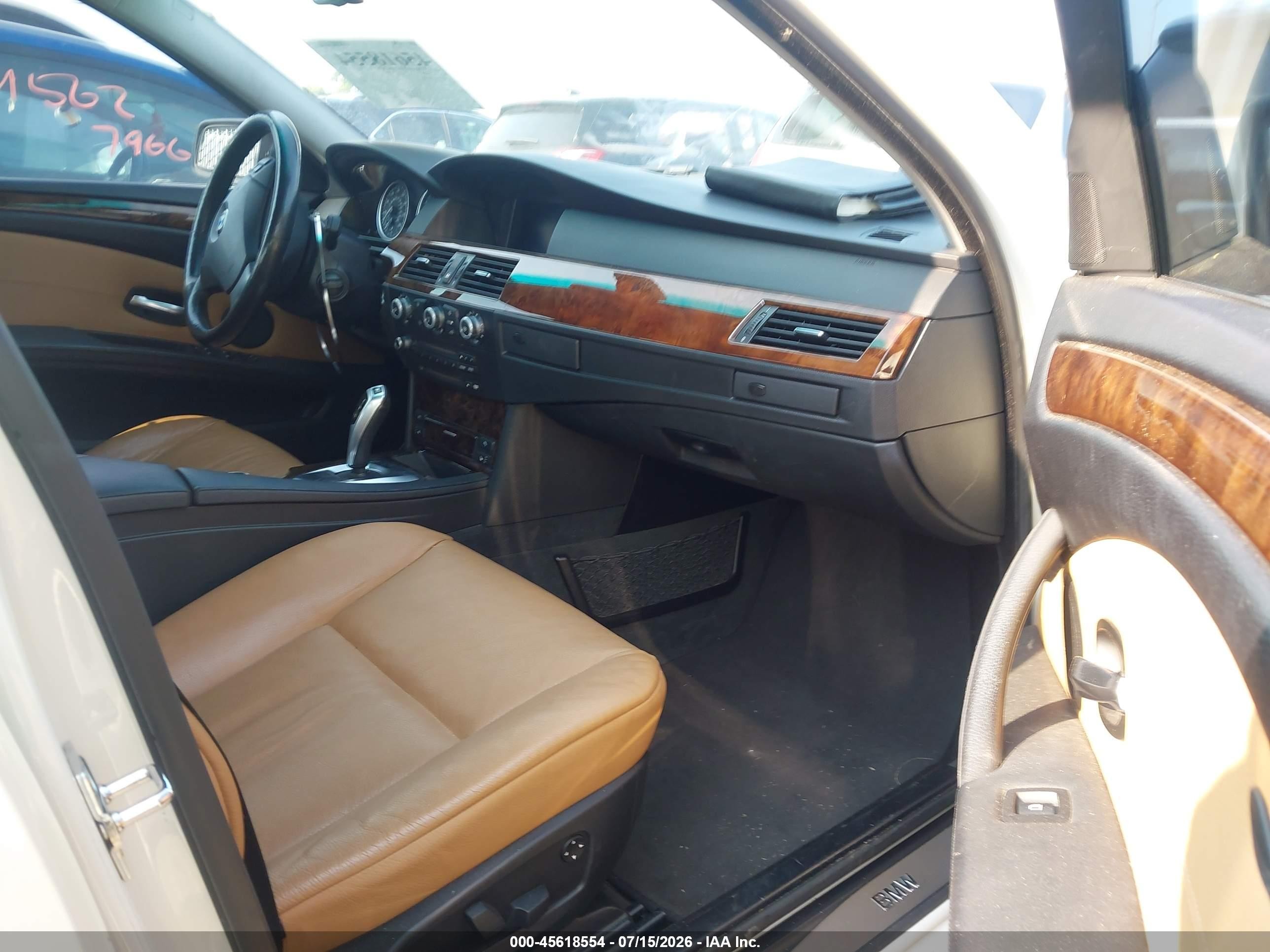 2009 Bmw 535i Xdrive Белый vin: WBANV93569C131848