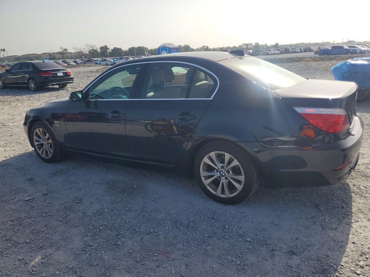 2009 Bmw 535 Xi Blue vin: WBANV93589C135691