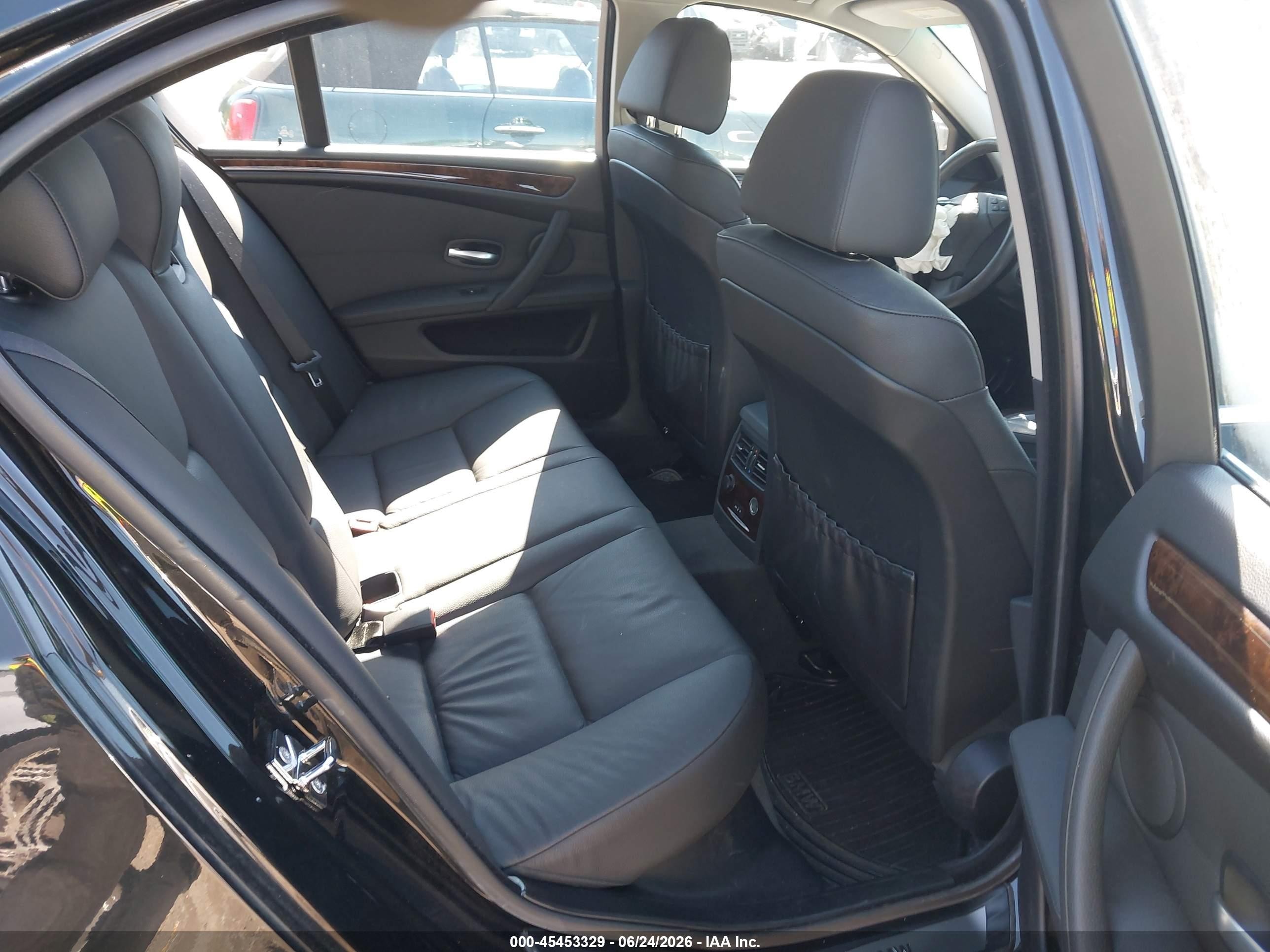 2008 Bmw 535xi   Black vin: WBANV93598CW55123