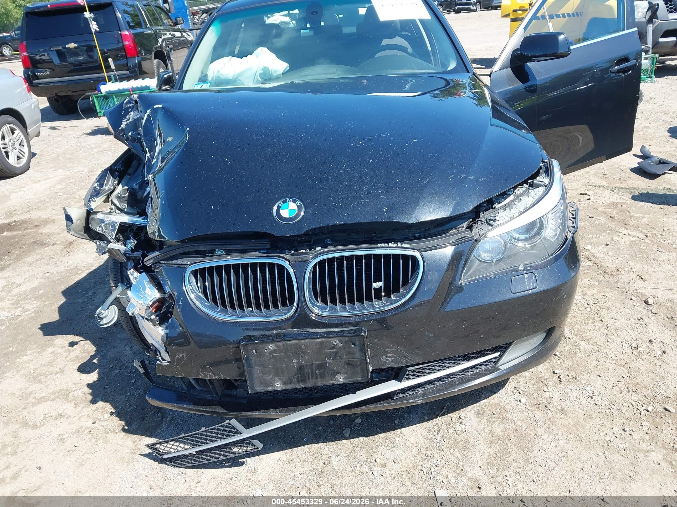 2008 Bmw 535xi   Black vin: WBANV93598CW55123