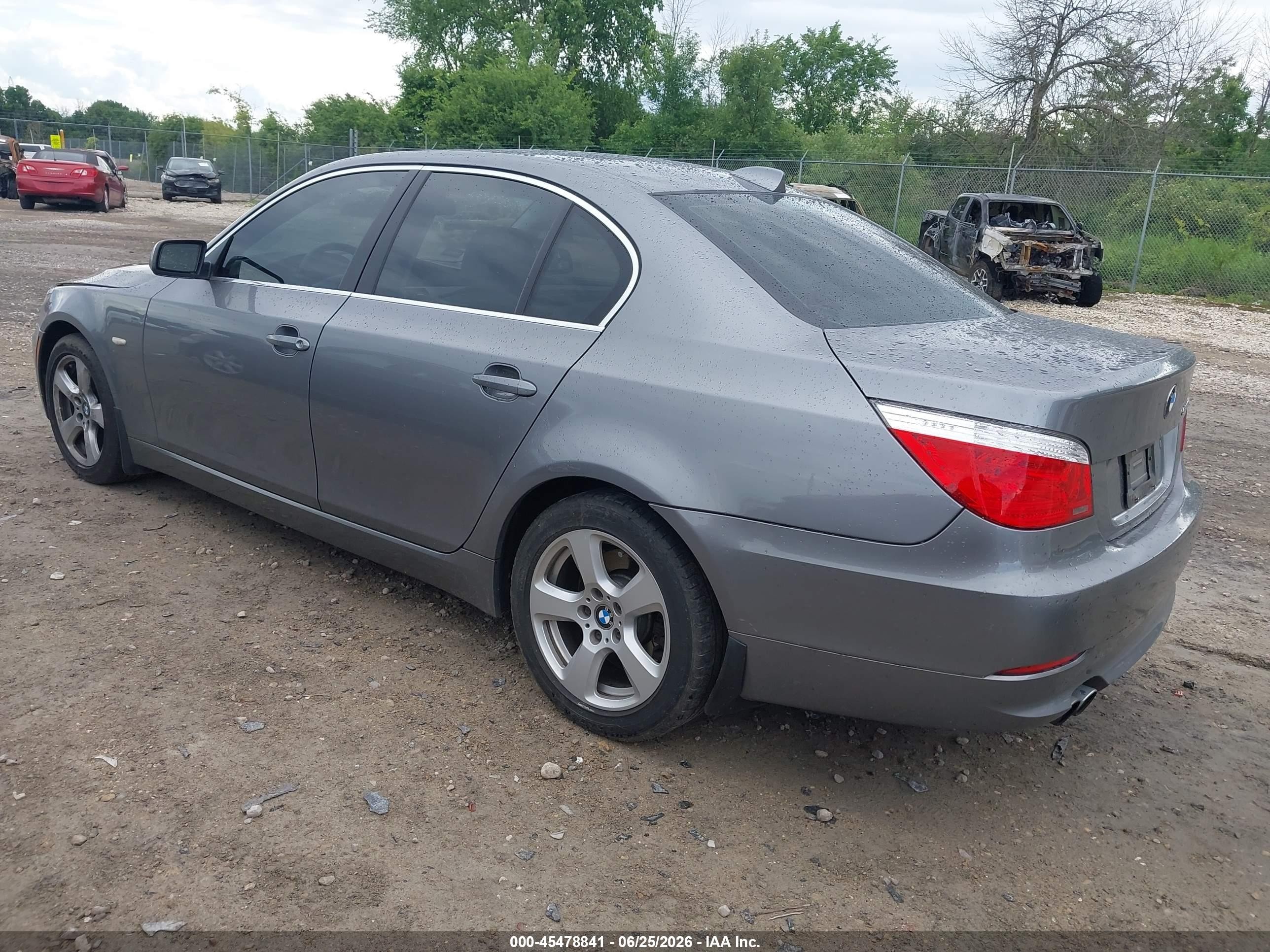 2008 Bmw 535xi   Серый vin: WBANV93598CW56451
