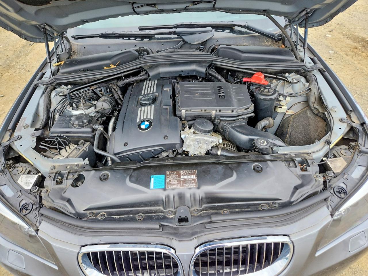 2008 Bmw 535 Xi Silver vin: WBANV935X8CZ69461