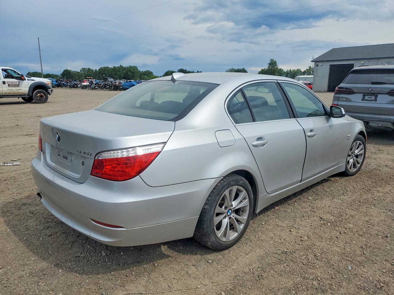 2010 Bmw 535 Xi Silver vin: WBANV9C51AC391398
