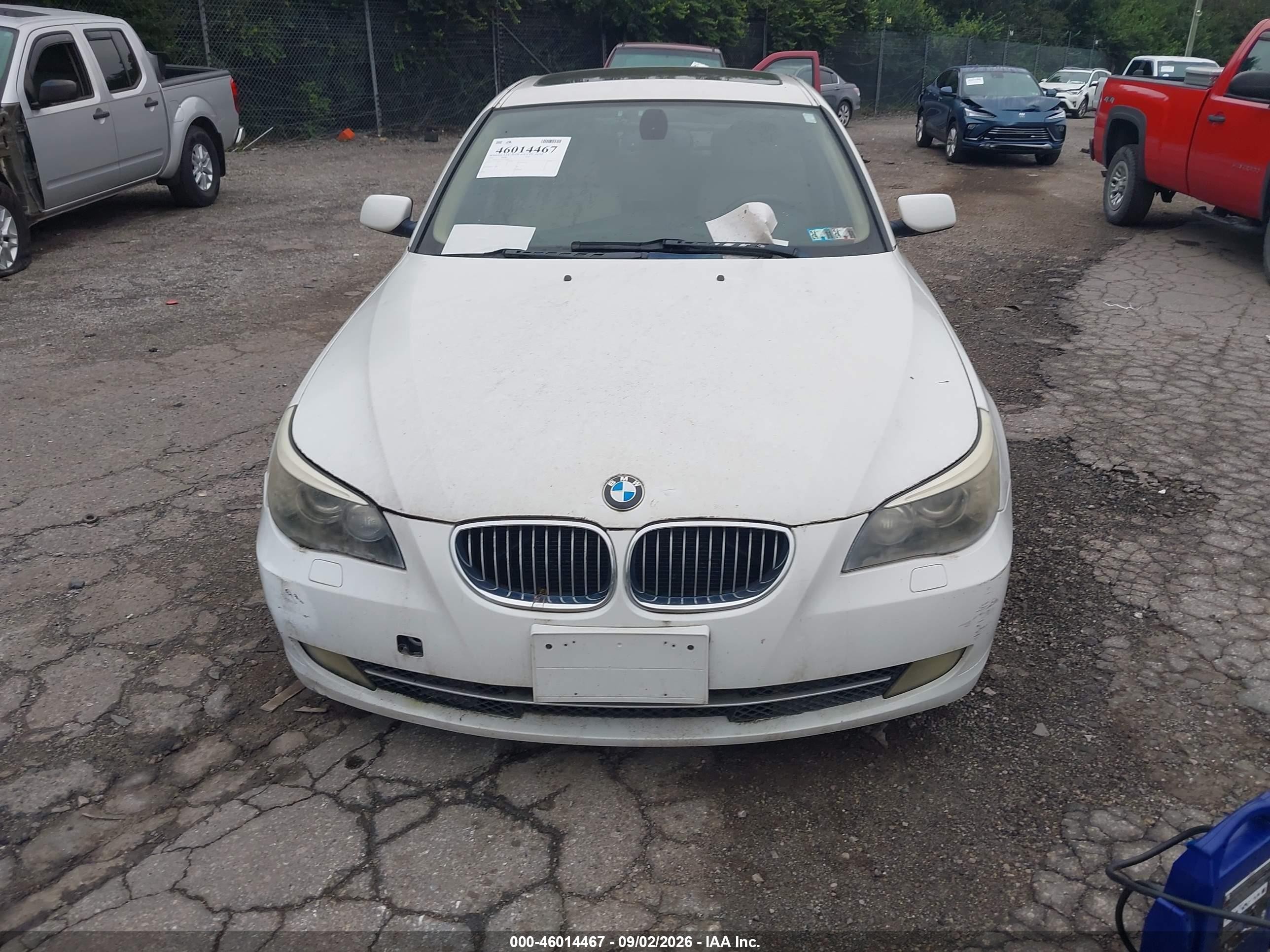 2010 Bmw 535i Xdrive White vin: WBANV9C52AC138705