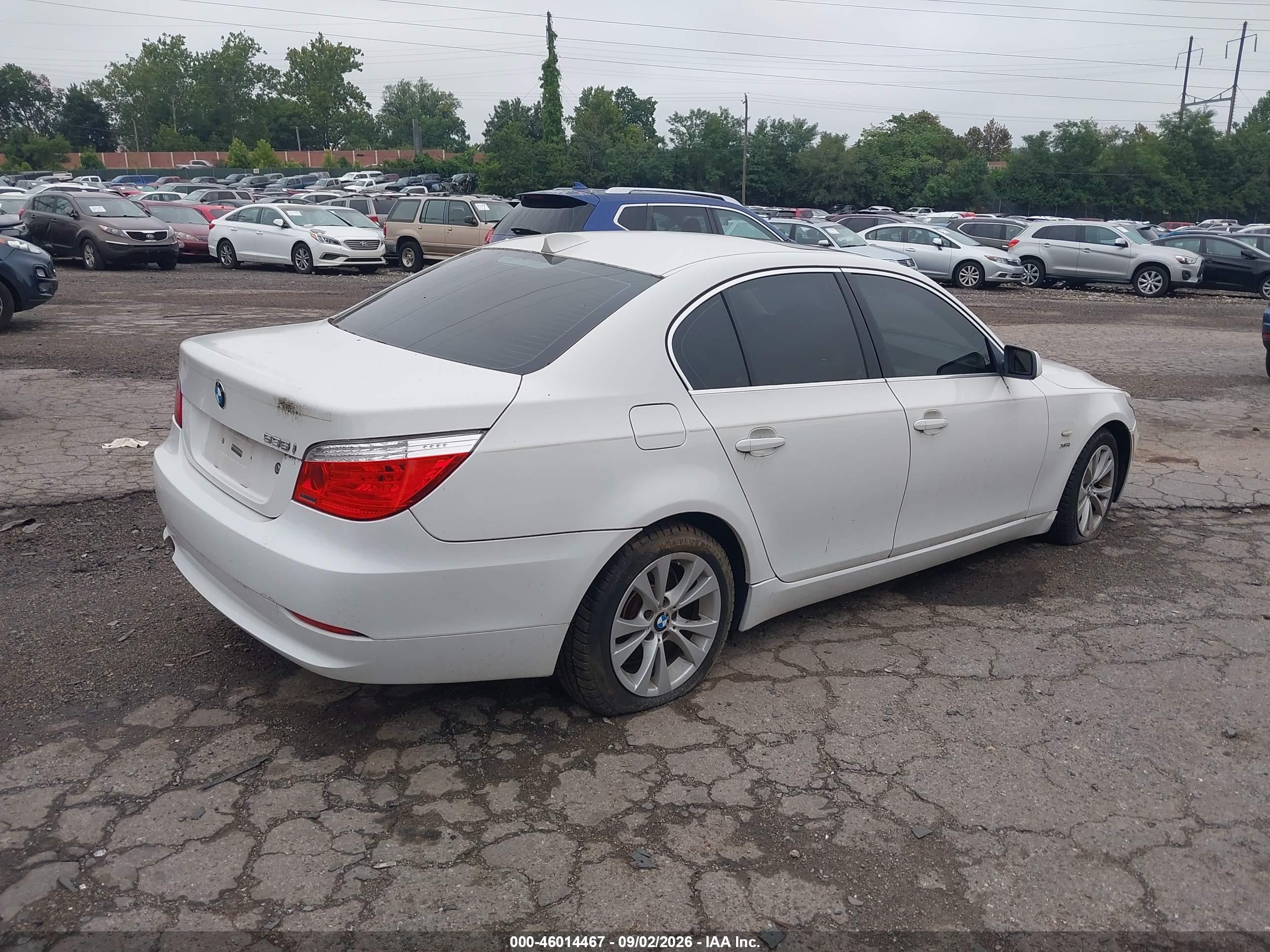 2010 Bmw 535i Xdrive White vin: WBANV9C52AC138705
