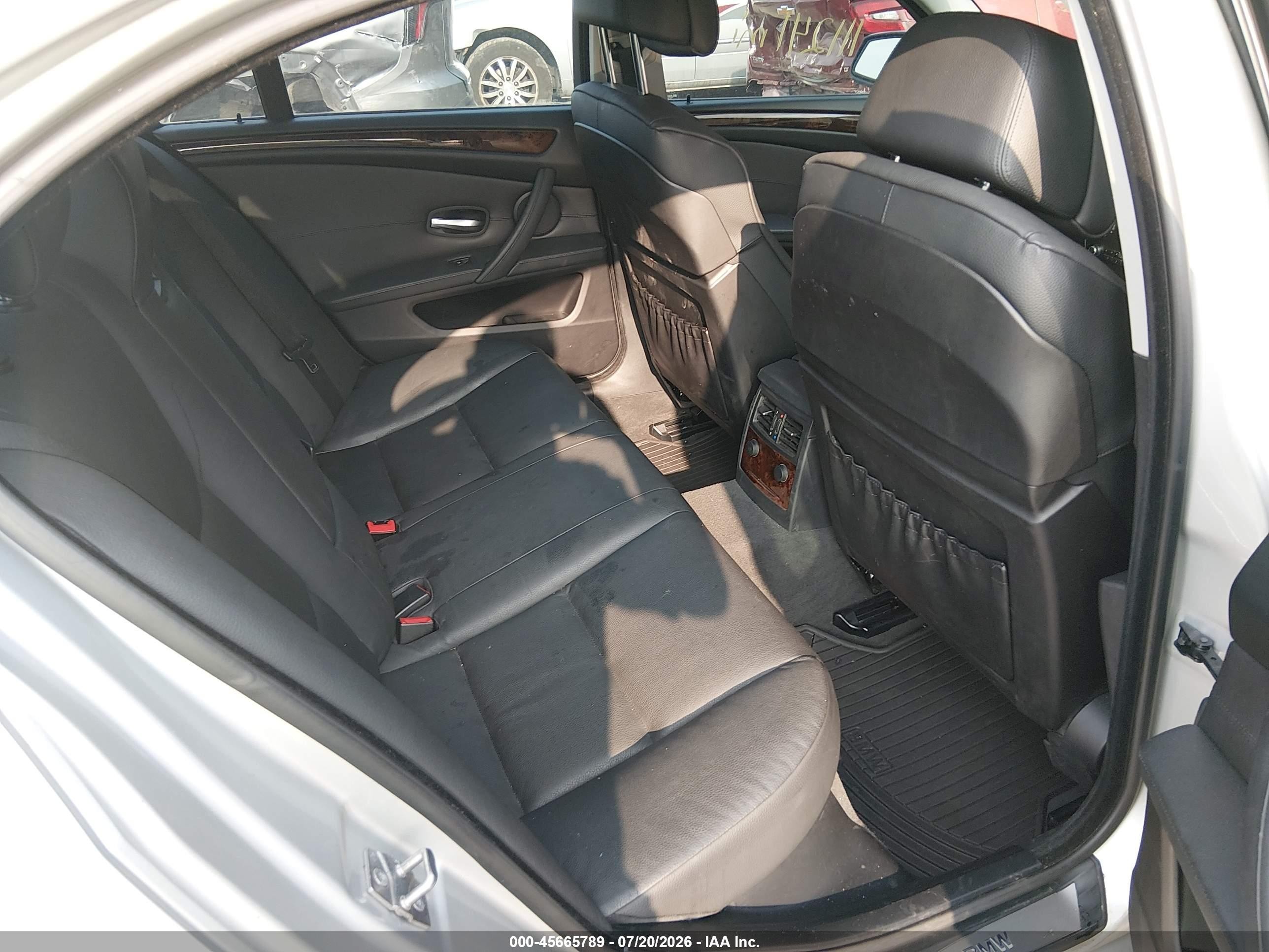 2010 Bmw 535i Xdrive Silver vin: WBANV9C54AC139998
