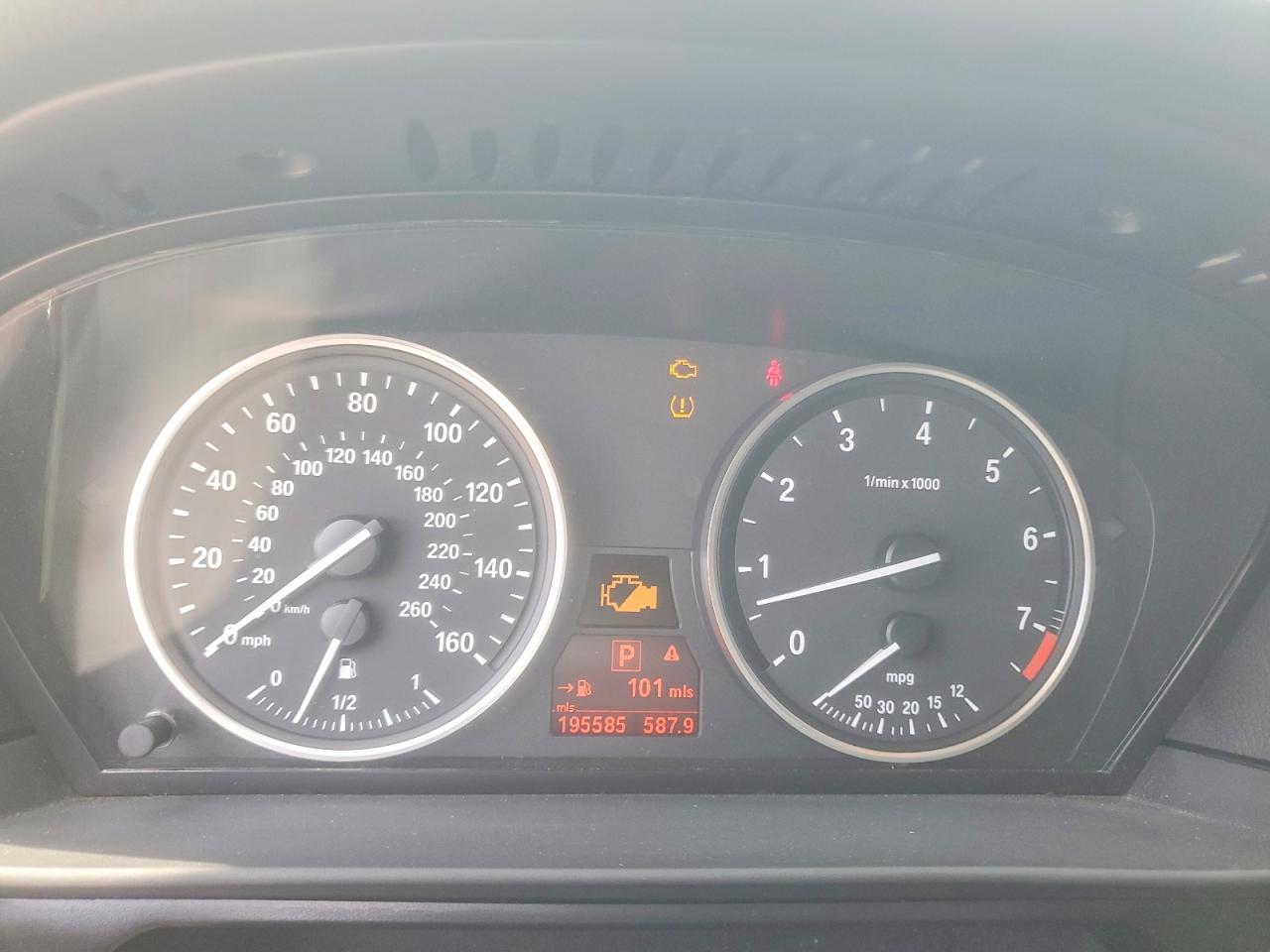 2010 Bmw 535 Xi Синий vin: WBANV9C54AC390200