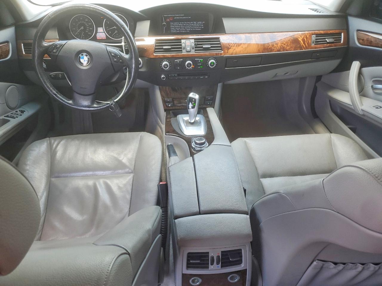 2010 Bmw 535 Xi Синий vin: WBANV9C54AC390200