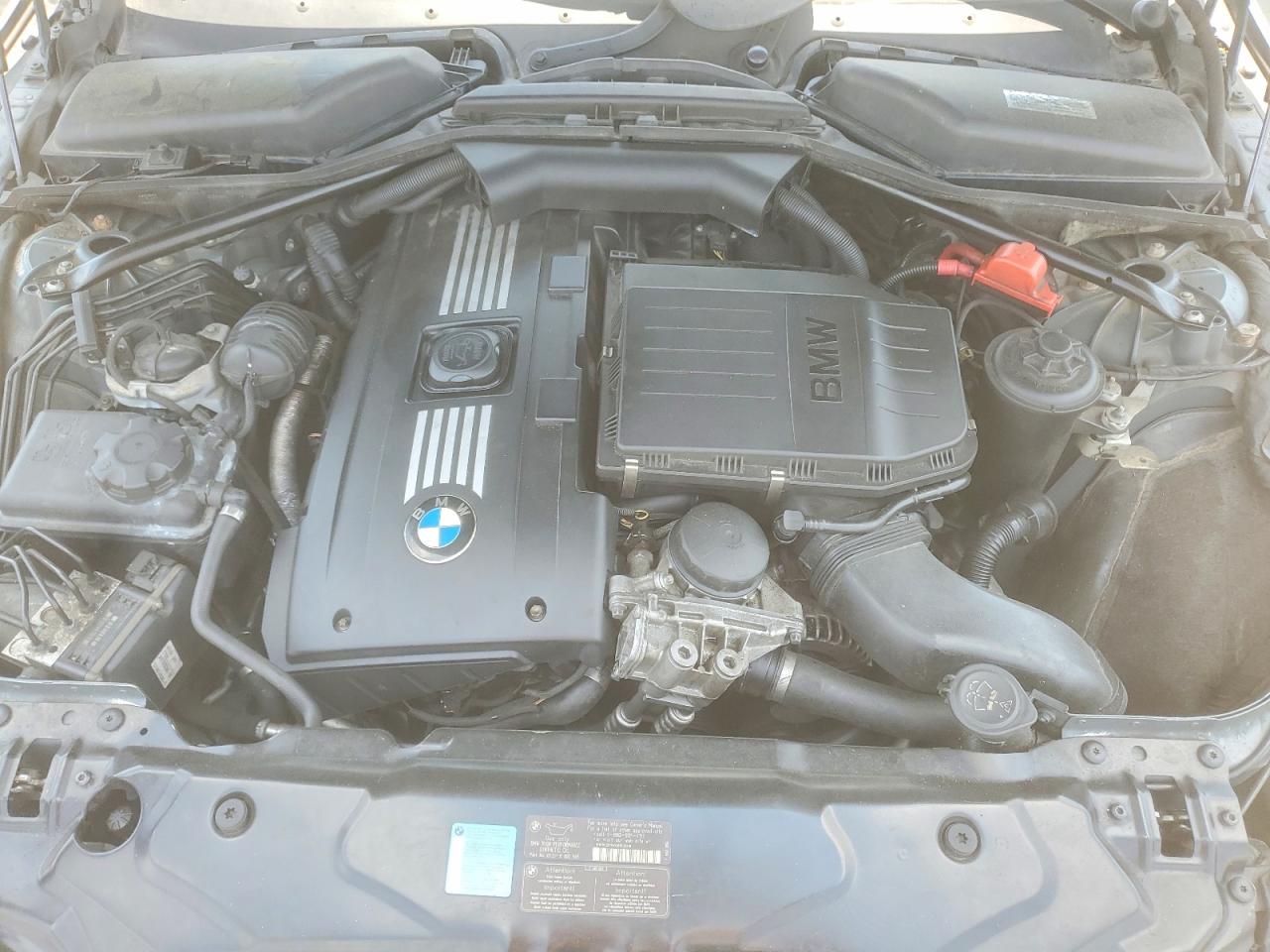 2010 Bmw 535 Xi Синий vin: WBANV9C54AC390200