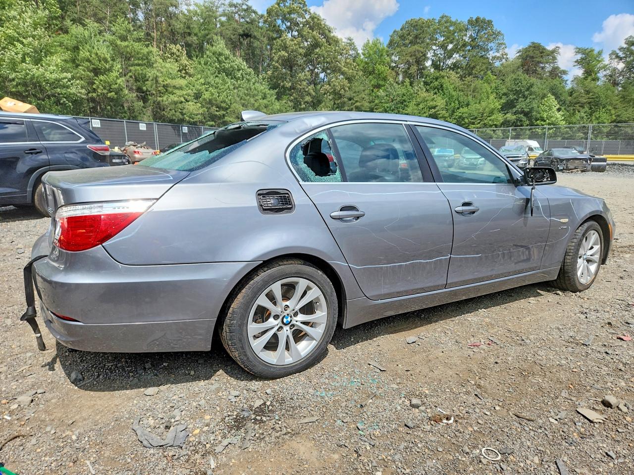 2010 Bmw 535 Xi Gray vin: WBANV9C57AC137677