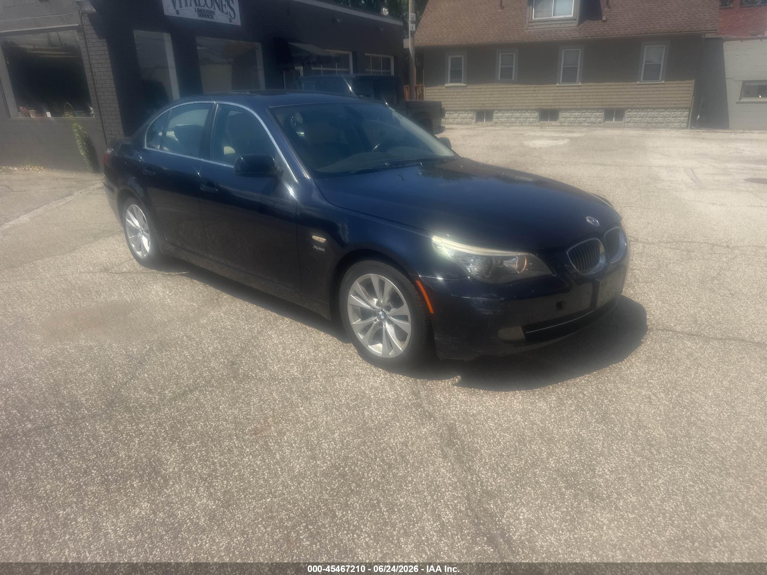 2010 Bmw 535i Xdrive Blue vin: WBANV9C57AC137758