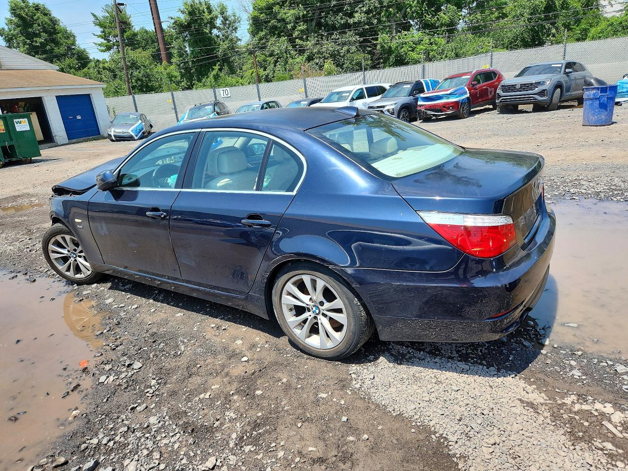 2010 Bmw 535 Xi Blue vin: WBANV9C57AC488217