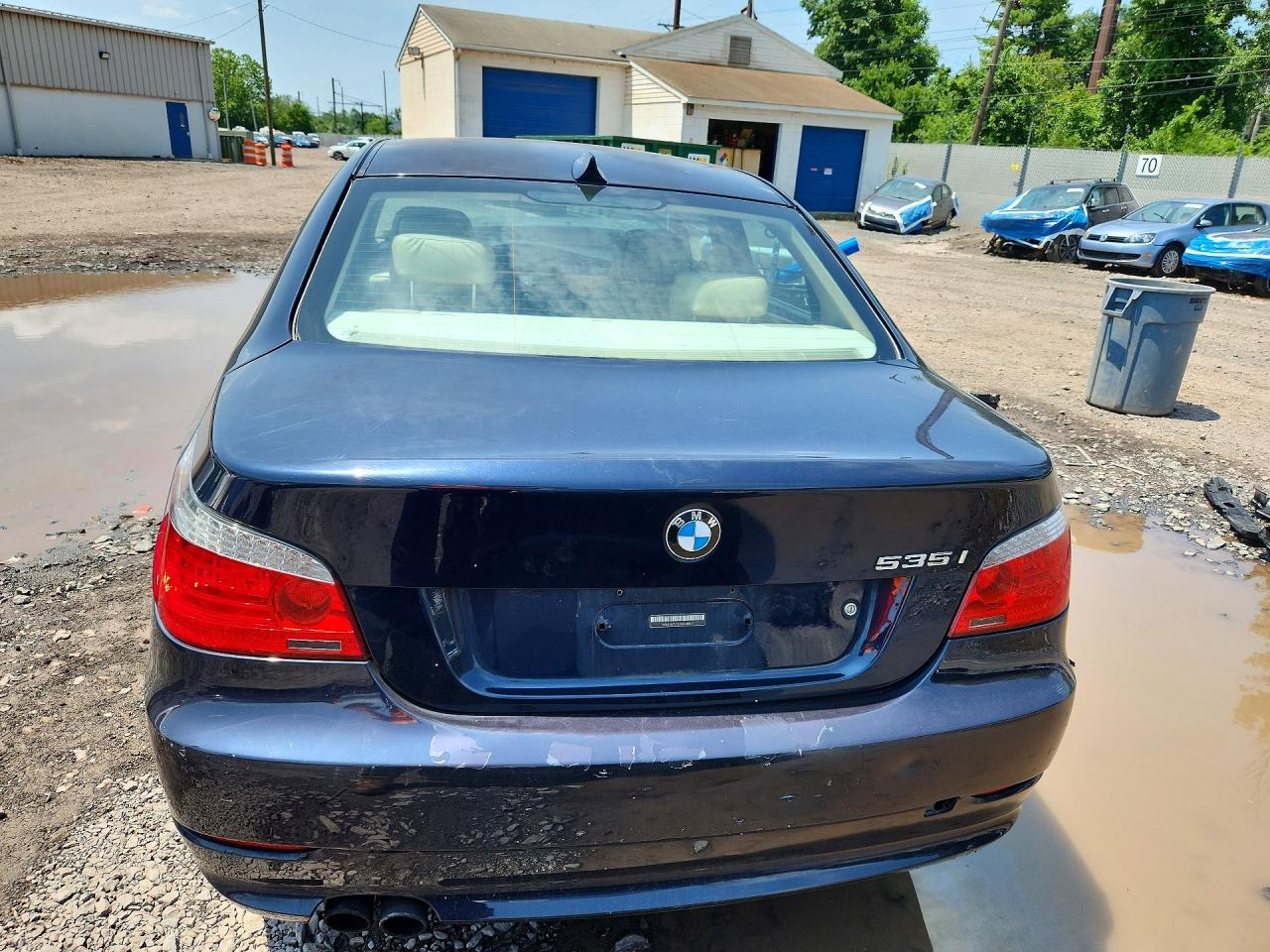 2010 Bmw 535 Xi Blue vin: WBANV9C57AC488217