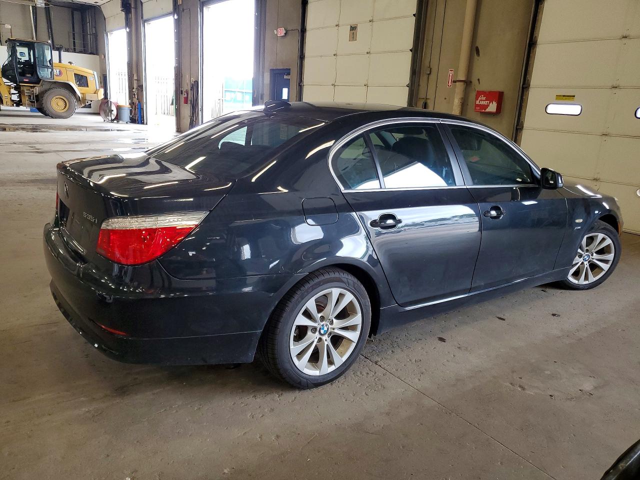 2010 Bmw 535 Xi Black vin: WBANV9C59AC391696