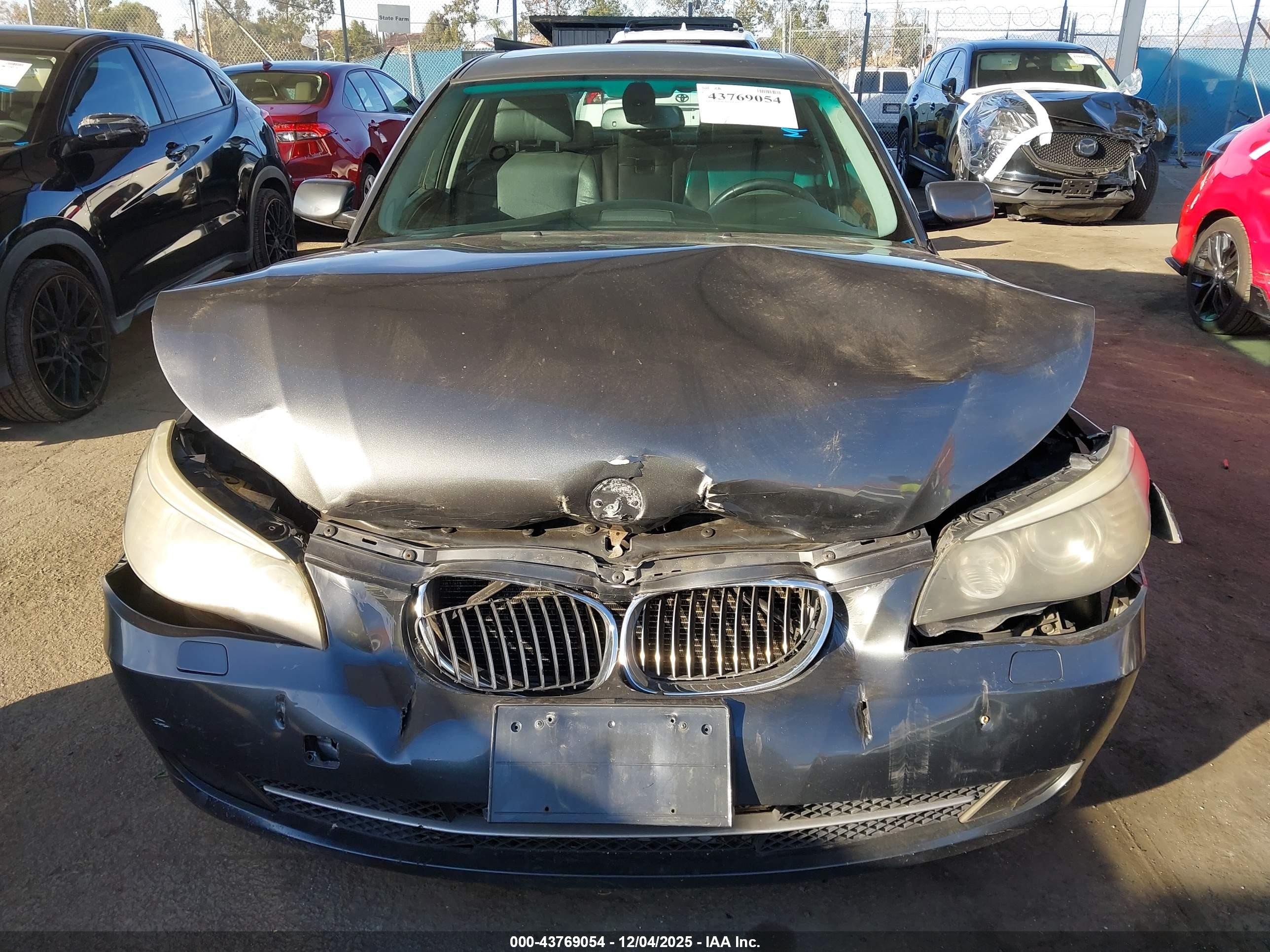 2008 Bmw 535i   Серый vin: WBANW13508CZ74134